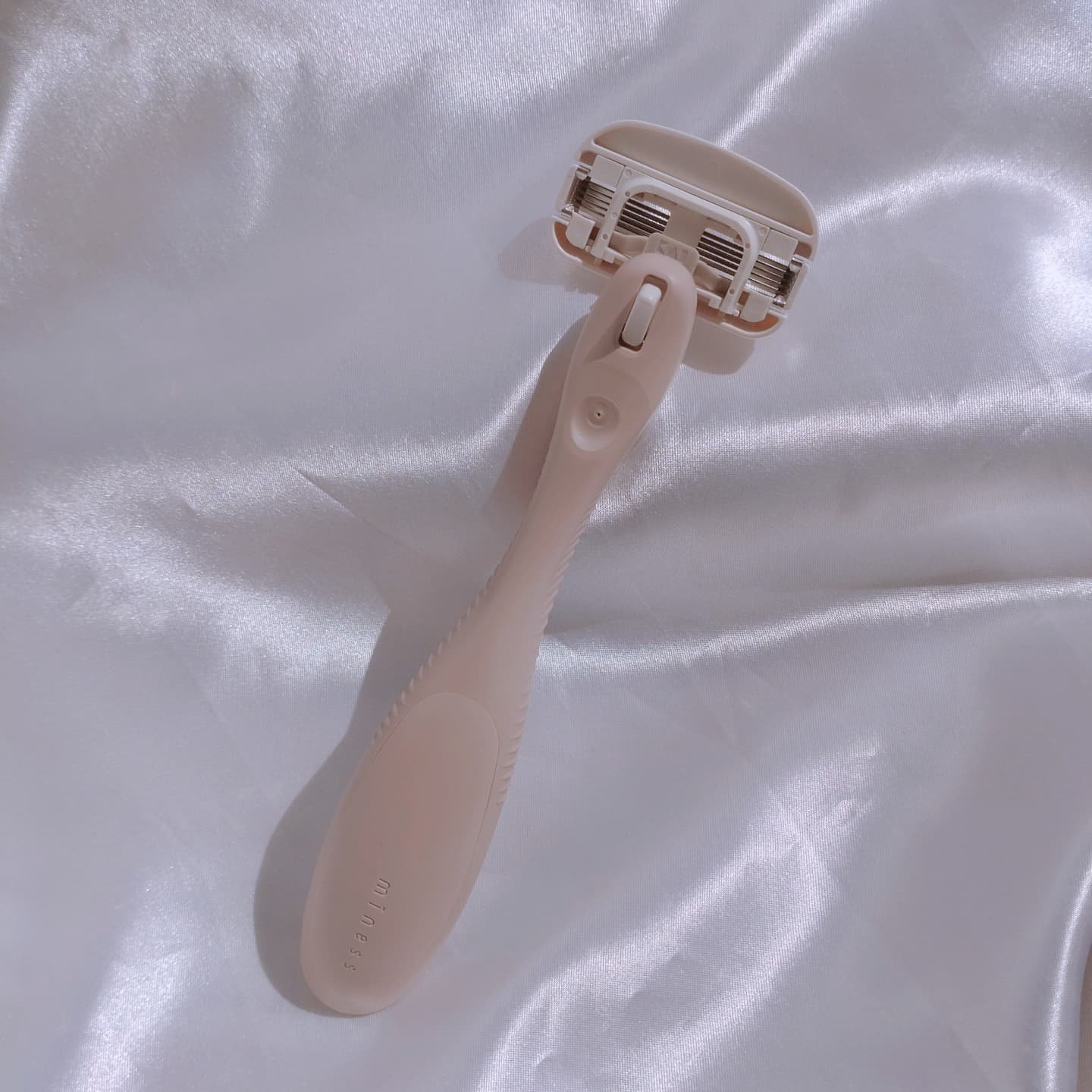 miness ボディ用カミソリ 替刃2個付/貝印/シェーバーを使ったクチコミ（3枚目）