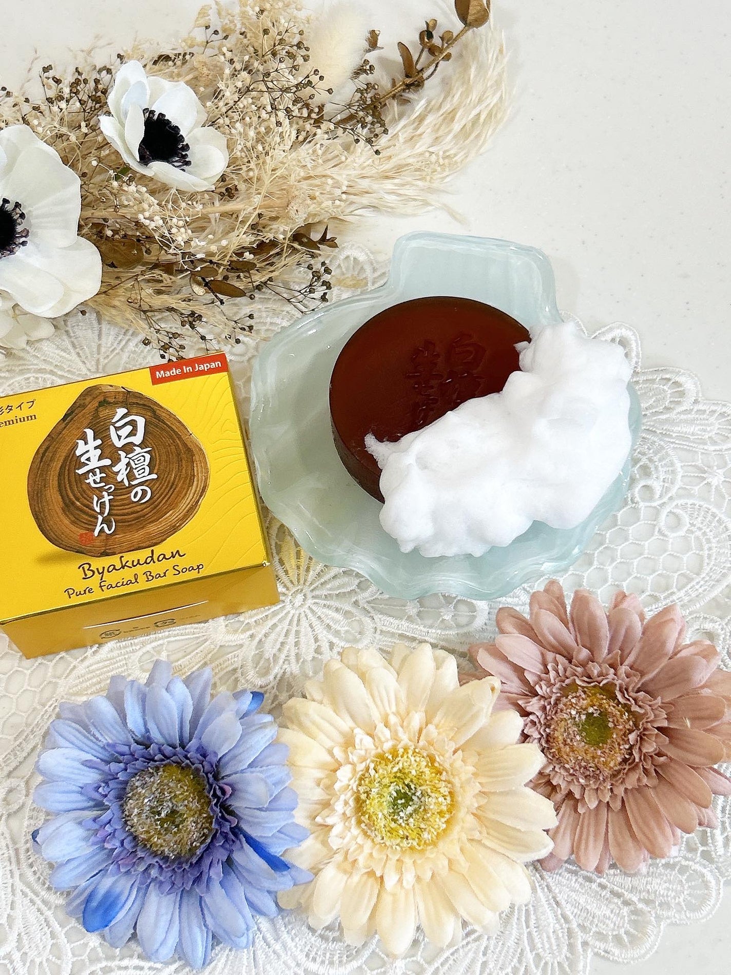 あやちゃん@フォロバ100 on LIPS 「白檀って知ってる?☺️白檀とは香水の一種でインドやスリランカ、..」(1枚目)