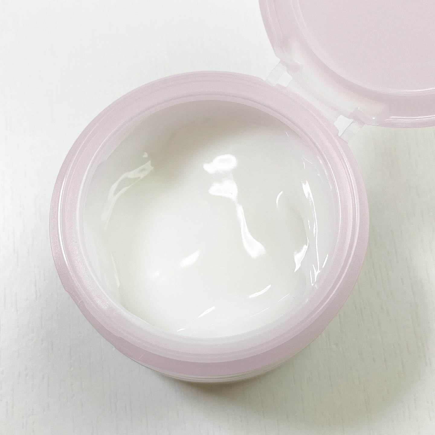 なめらか本舗 薬用リンクルジェルクリーム ホワイト【医薬部外品】 /なめらか本舗/オールインワン化粧品を使ったクチコミ（2枚目）