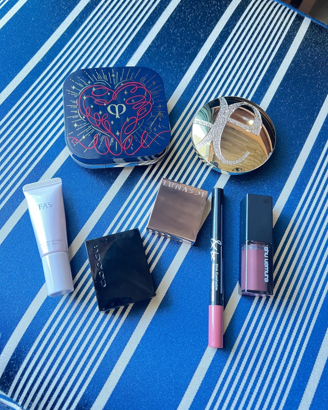 モノ ルック アイズ/SUQQU/単色アイシャドウを使ったクチコミ（2枚目）