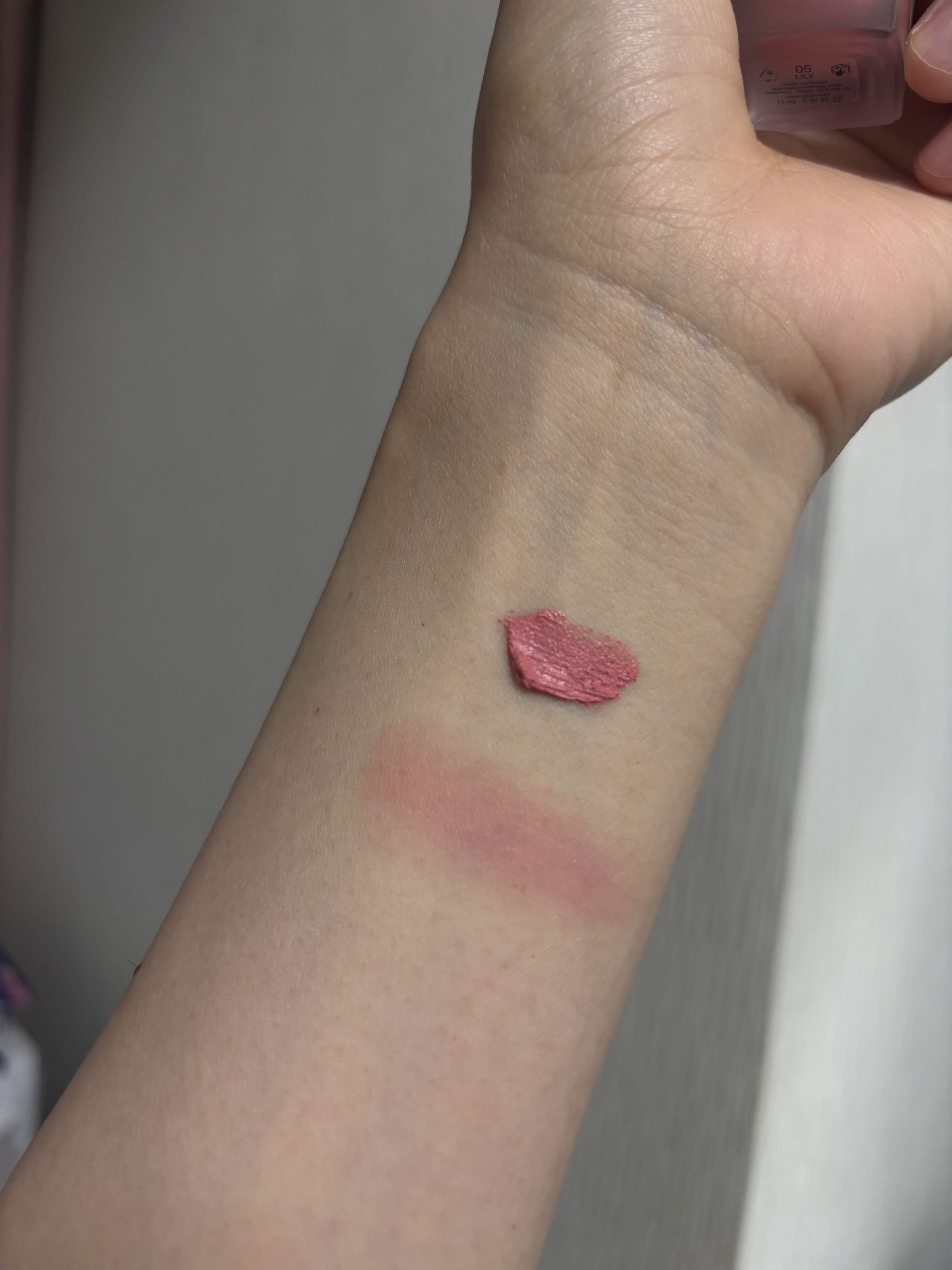 ディオールスキン フォーエヴァー ブラッシュ ソフト フィルター 05 リリー/Dior/チークを使ったクチコミ（2枚目）