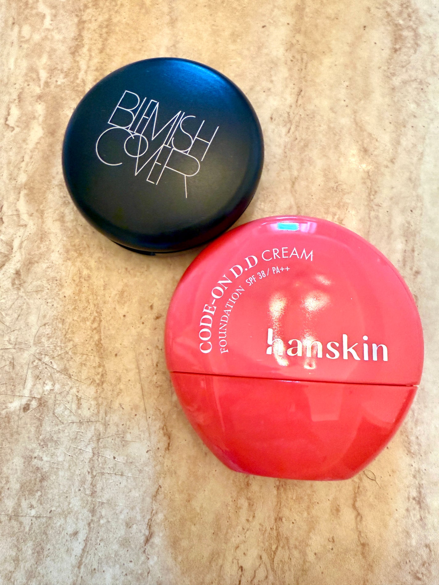 ブレミッシュカバーブラーパクト/ハンスキン/プレストパウダーを使ったクチコミ(2枚目)