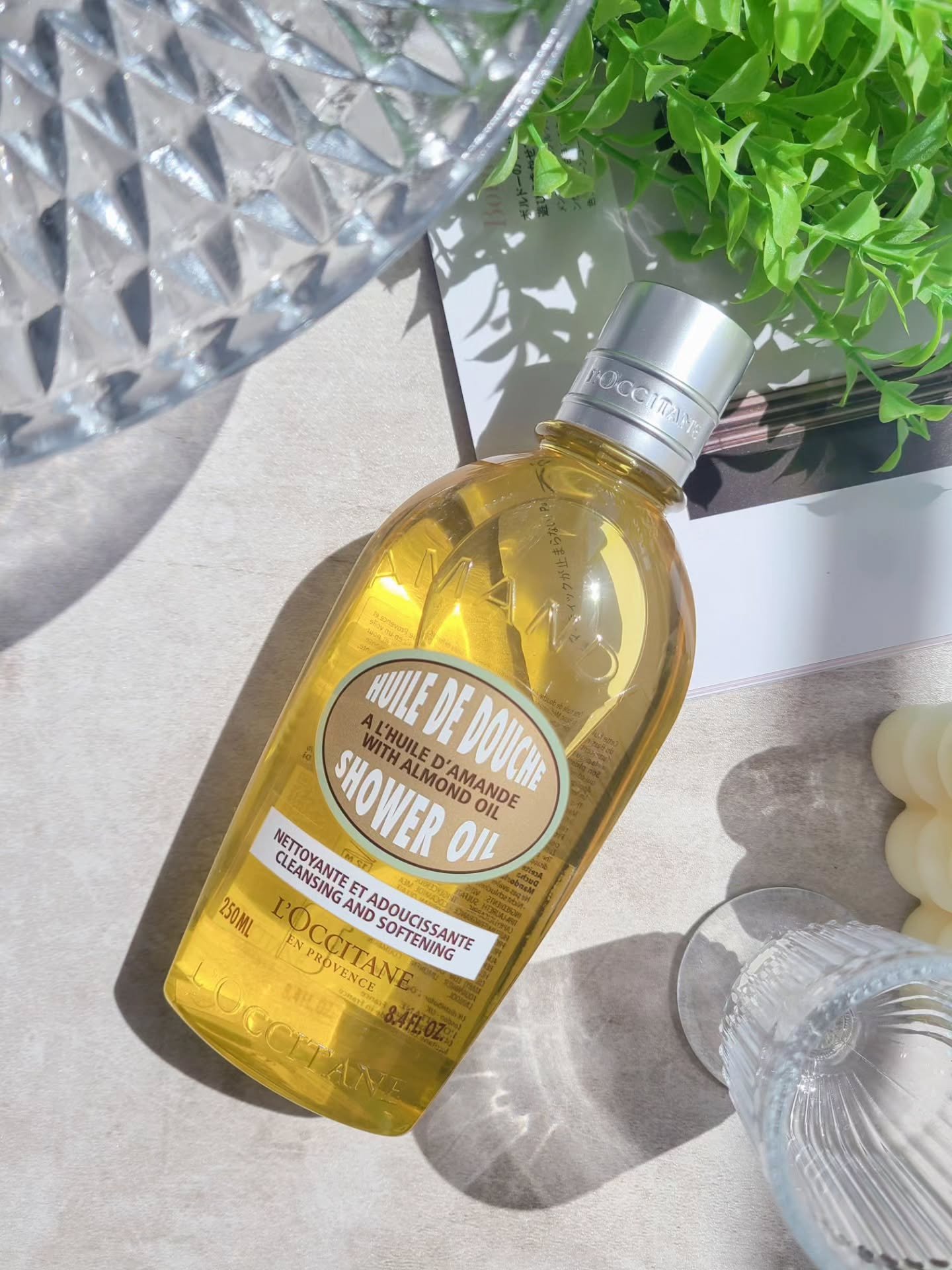 アーモンド モイスチャライジングシャワーオイル/L'OCCITANE/ボディソープを使ったクチコミ（2枚目）