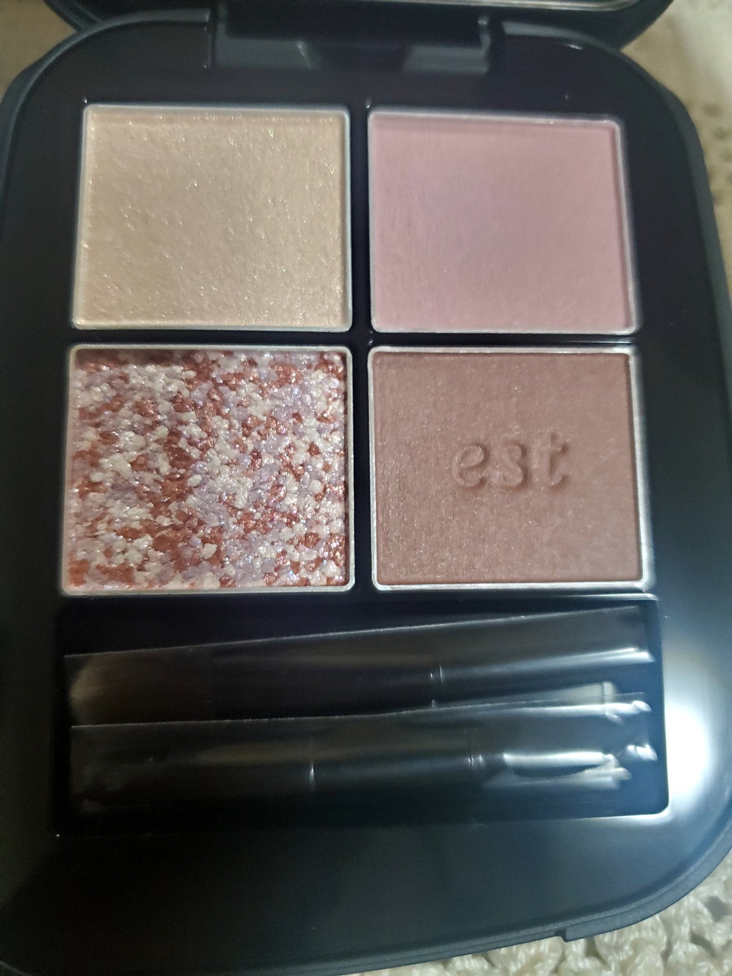 エスト トランスフィア アイカラー/est/アイシャドウパレットを使ったクチコミ(4枚目)