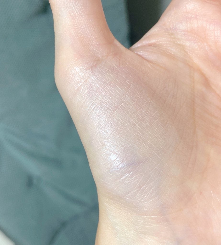 ケイト スノースキンベース/KATE/化粧下地を使ったクチコミ(4枚目)