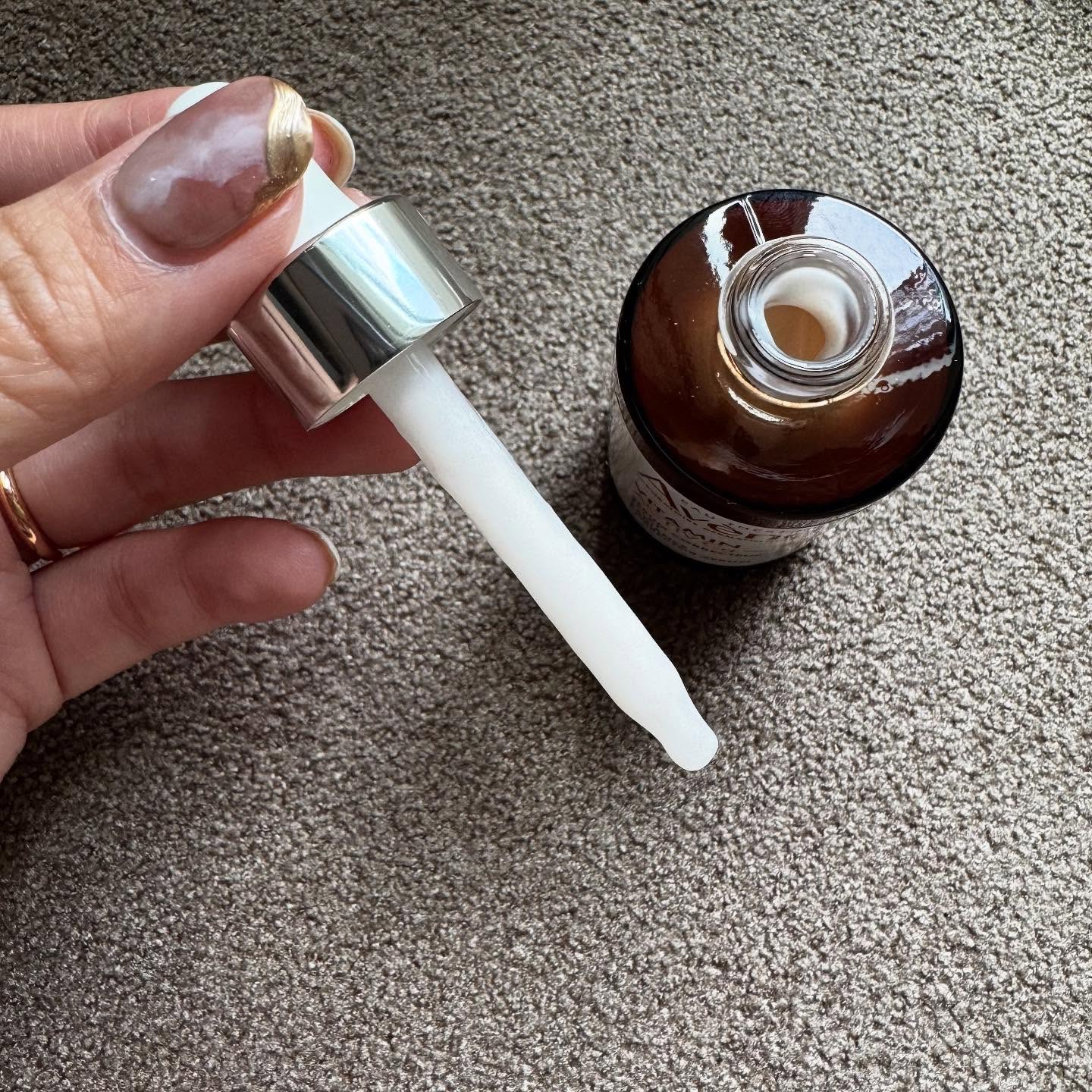 C＋ ラディアンス セラム/アベンヌ/美容液を使ったクチコミ（2枚目）