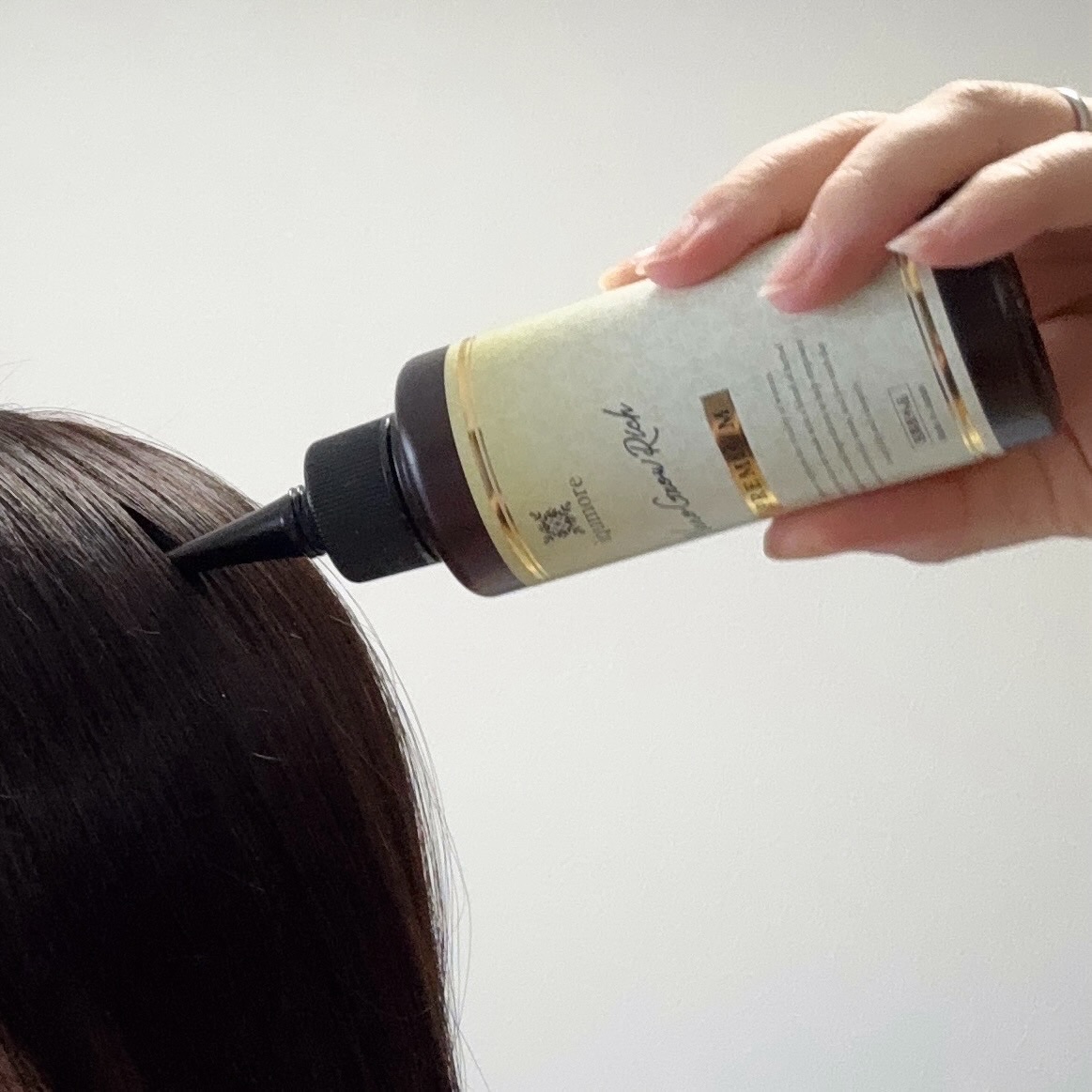 イクモアナノグロウリッチプレミアム/iqumore/頭皮ローションを使ったクチコミ（3枚目）