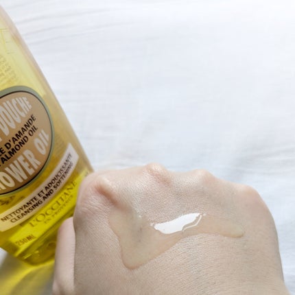 アーモンド モイスチャライジングシャワーオイル/L'OCCITANE/ボディソープを使ったクチコミ(5枚目)