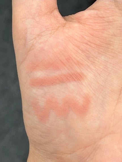 ドットオンムードリップペンシル 06 ローズベージュ/Heart Percent/リップライナーの画像