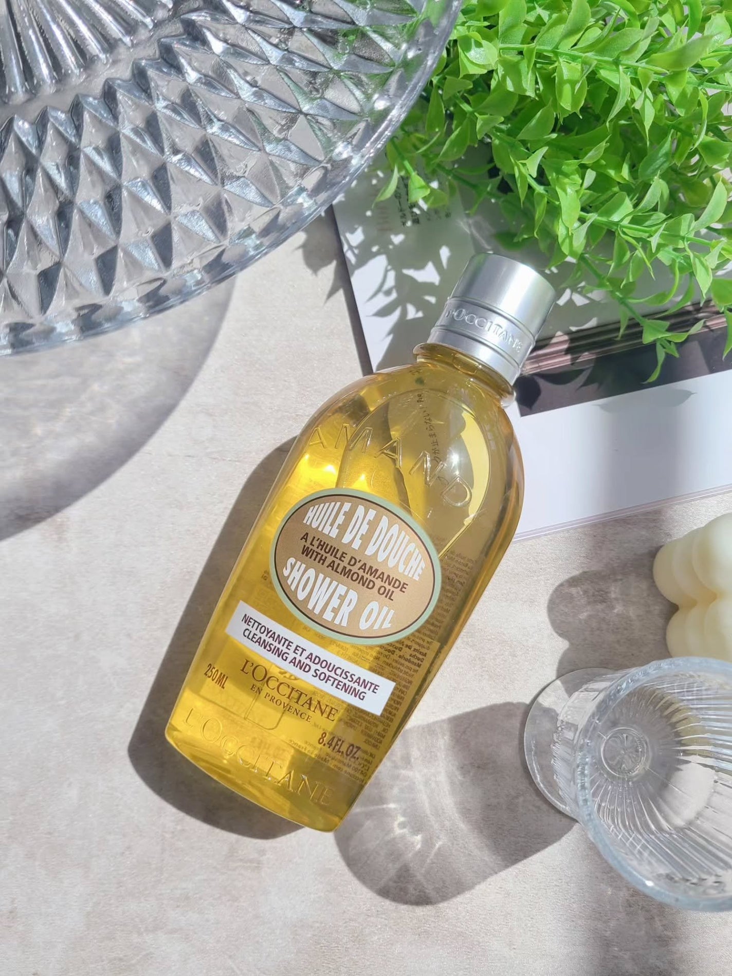 アーモンド モイスチャライジングシャワーオイル/L'OCCITANE/ボディソープを使ったクチコミ(3枚目)