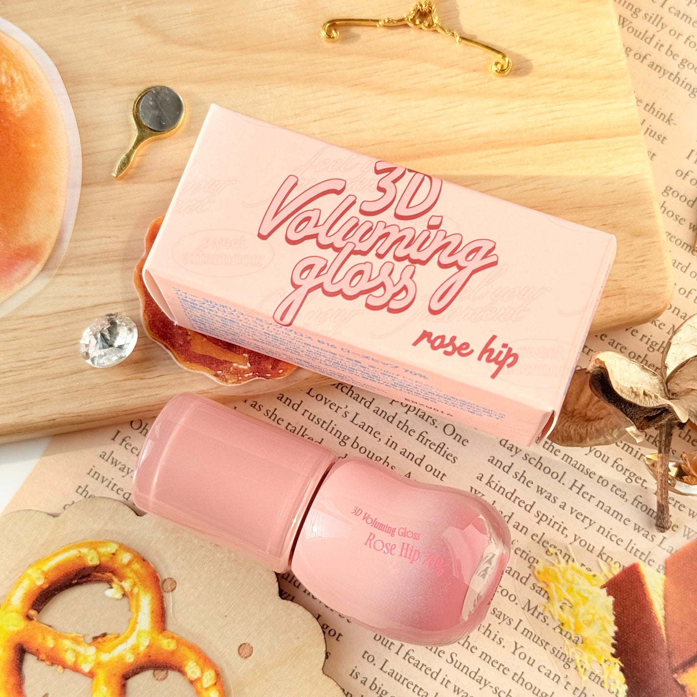 フィー 3Dボリューミンググロス/fwee/リップグロスを使ったクチコミ(3枚目)