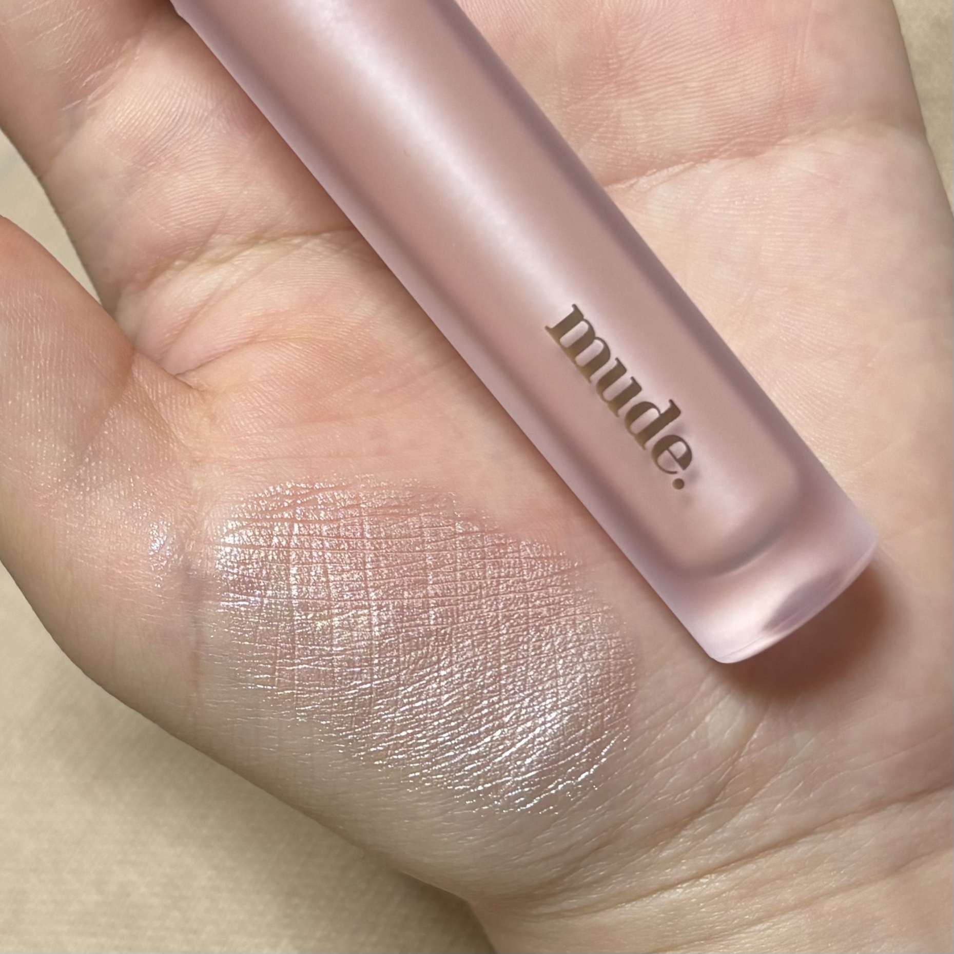 フェイスフィルボリューマーハイライター/mude/パウダーハイライトを使ったクチコミ（3枚目）