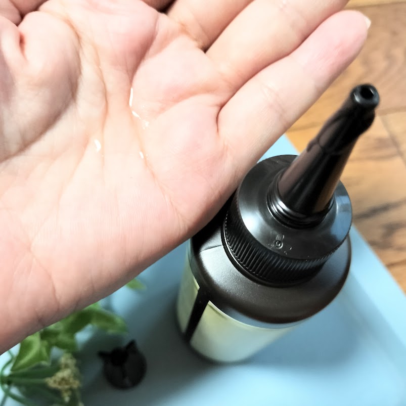 イクモアナノグロウリッチプレミアム/iqumore/頭皮ローションを使ったクチコミ（3枚目）