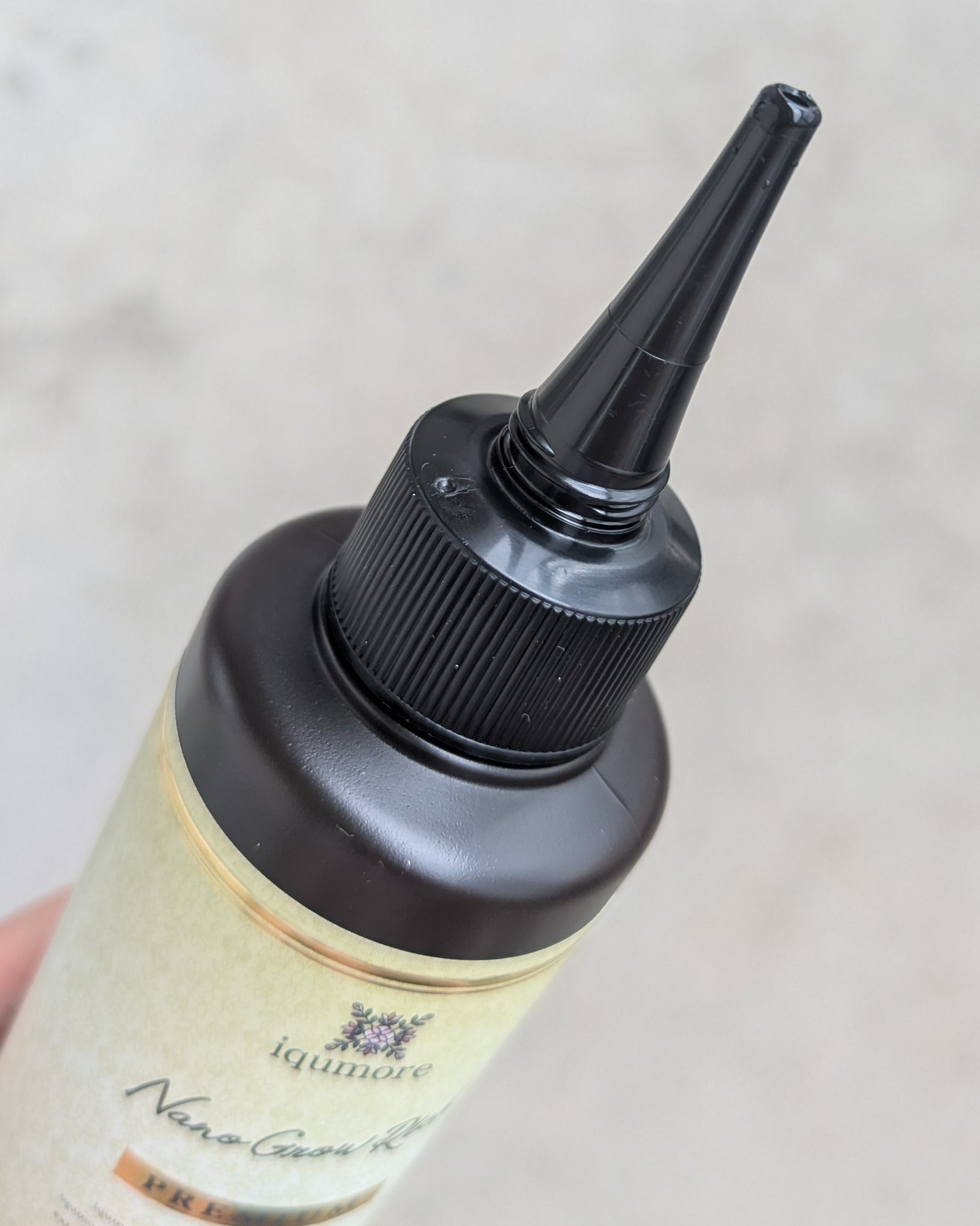 イクモアナノグロウリッチプレミアム/iqumore/頭皮ローションを使ったクチコミ（3枚目）