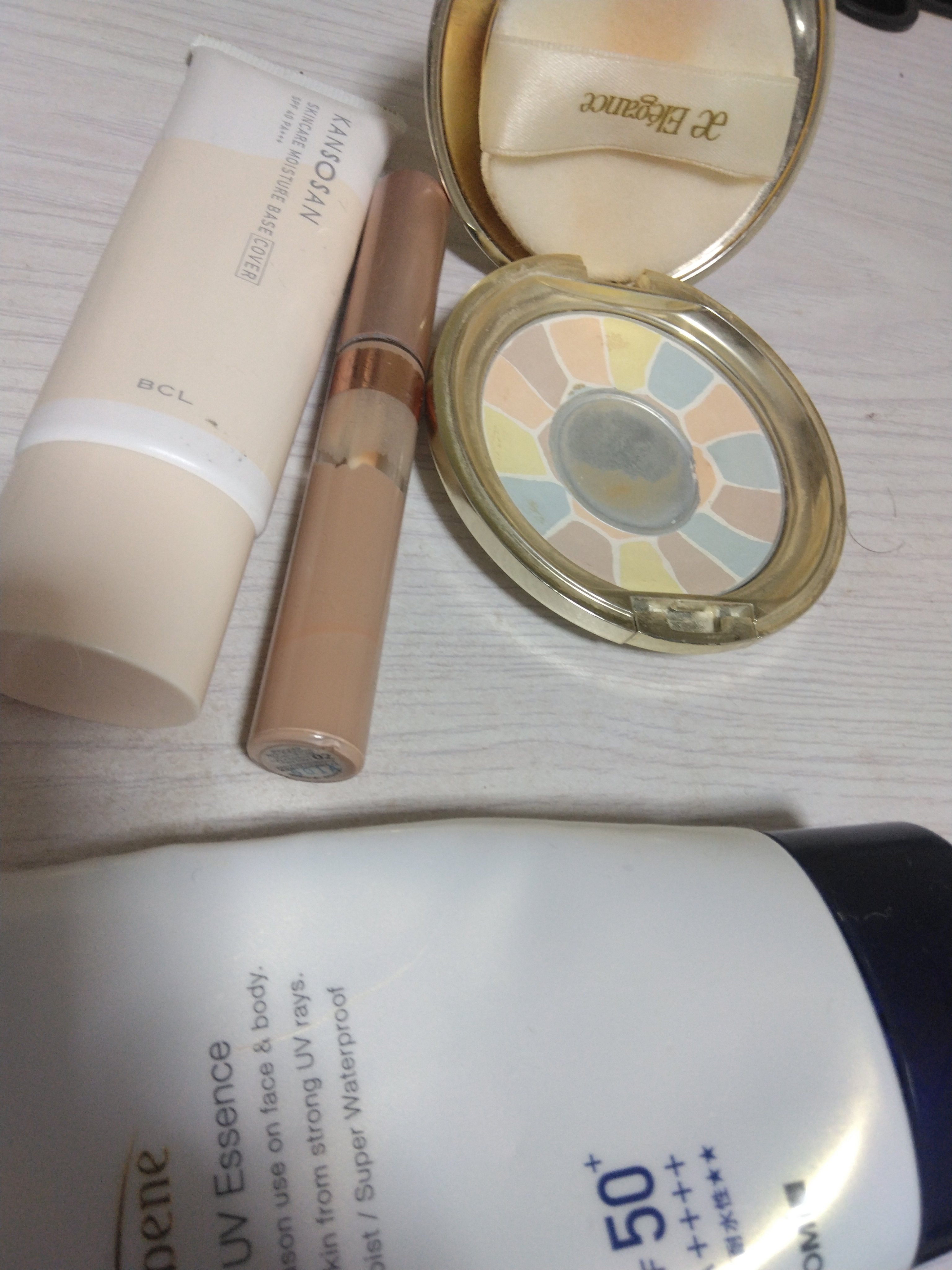 プリマベーネパーフェクトUVエッセンス/メンターム/日焼け止めローションを使ったクチコミ（1枚目）