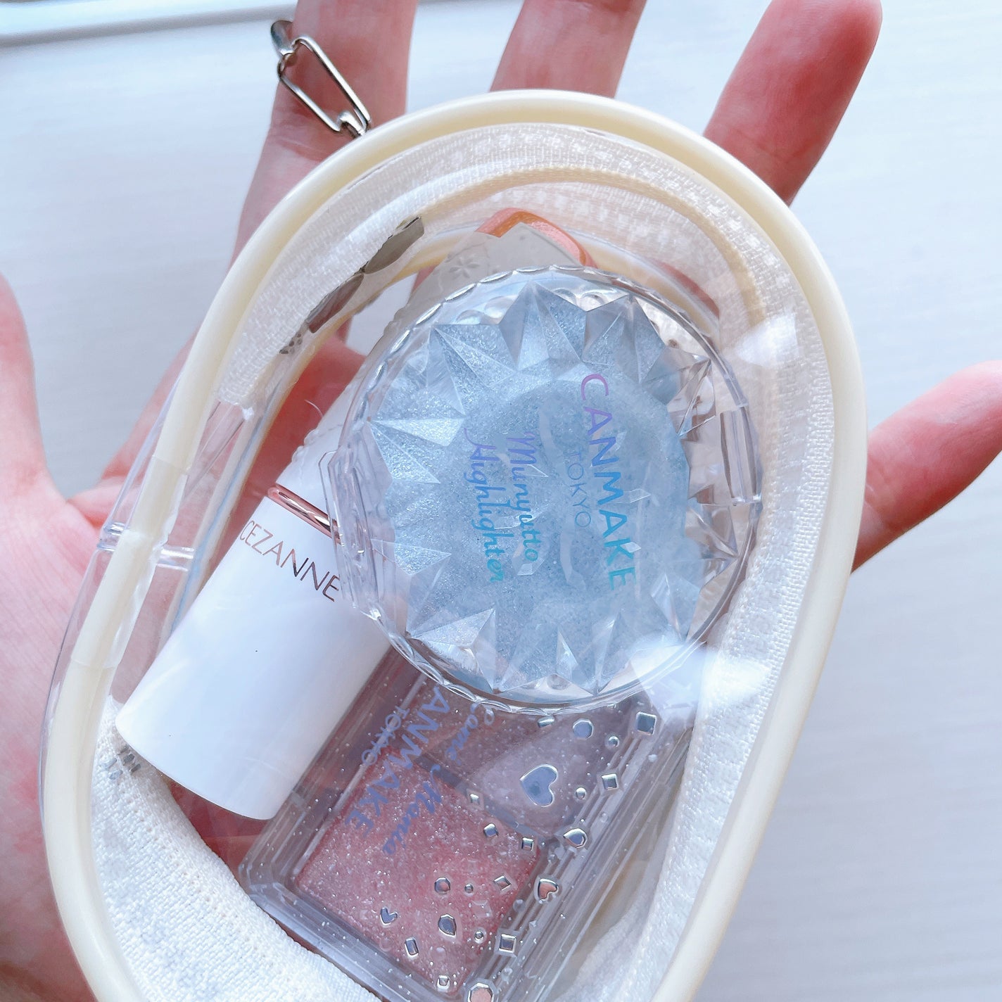 ミニクリアポーチ/3COINS/化粧ポーチを使ったクチコミ(4枚目)