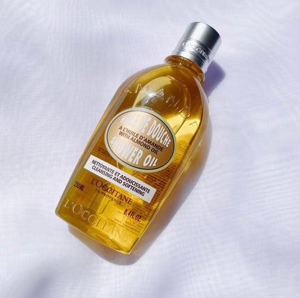アーモンド モイスチャライジングシャワーオイル/L'OCCITANE/ボディソープを使ったクチコミ(4枚目)