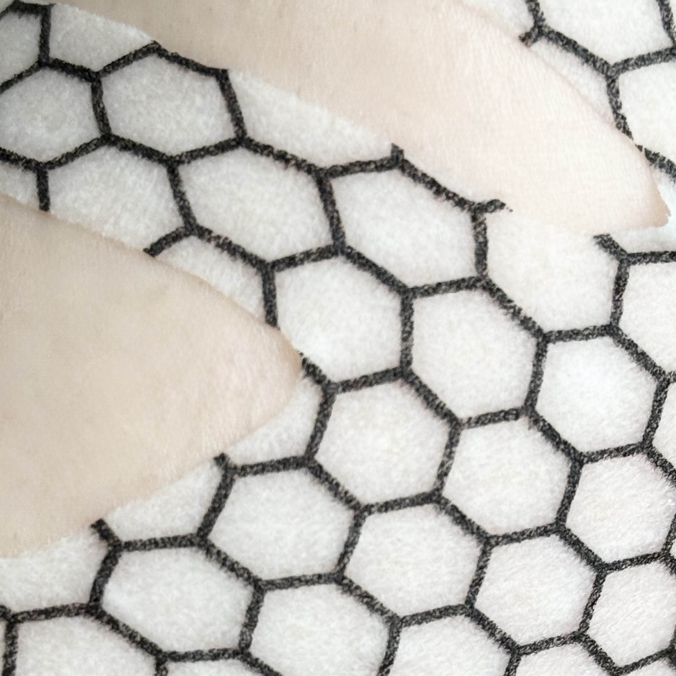 Soonsoojaa フェイスマスク ミミズペプチド ミラクルアクティブマスク/soonsoojaa/シートマスク・パックを使ったクチコミ（2枚目）