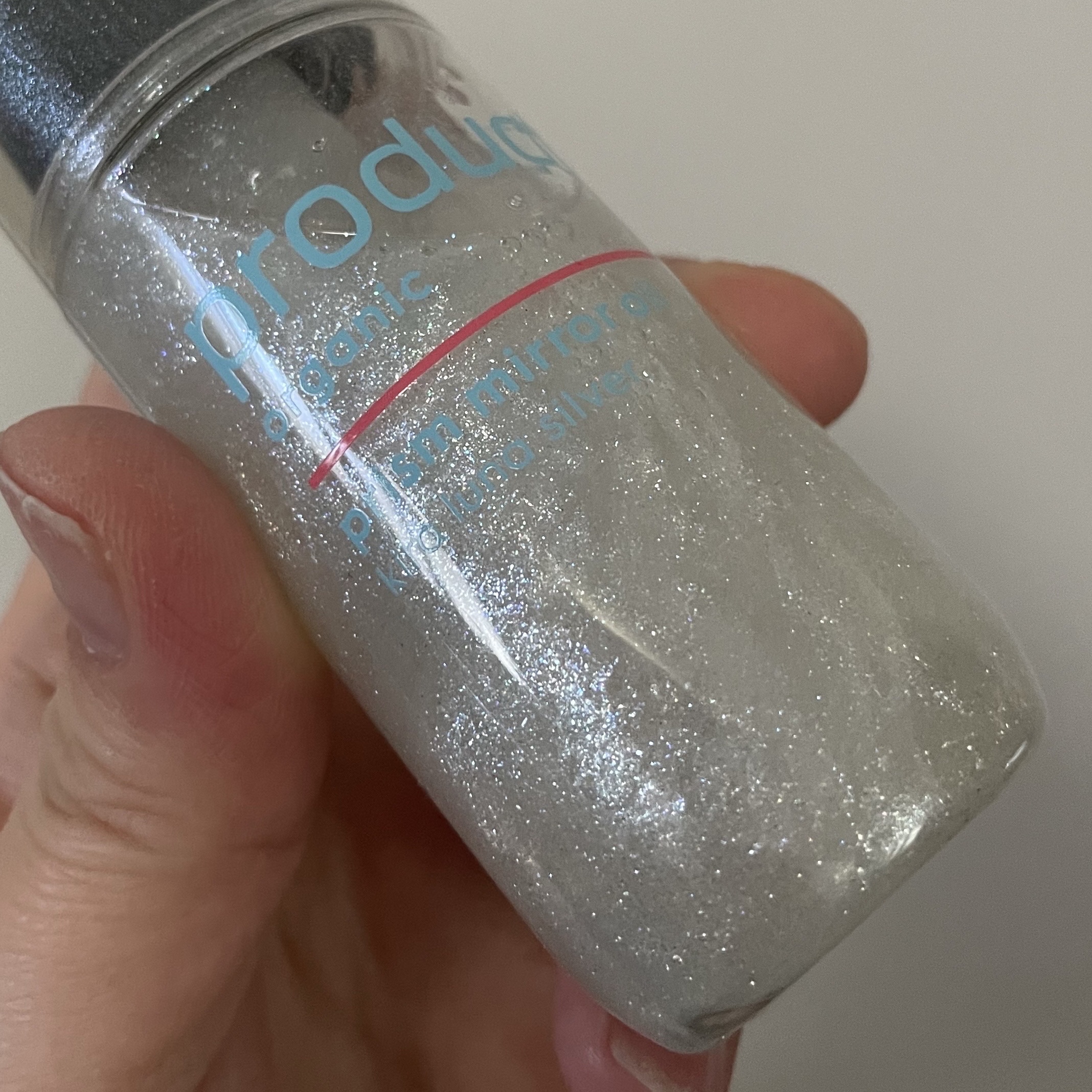 ザ・プロダクト　プリズムミラーオイル ＜ヘアオイル・スキンオイル＞/ザ・プロダクト/ヘアオイルを使ったクチコミ（3枚目）