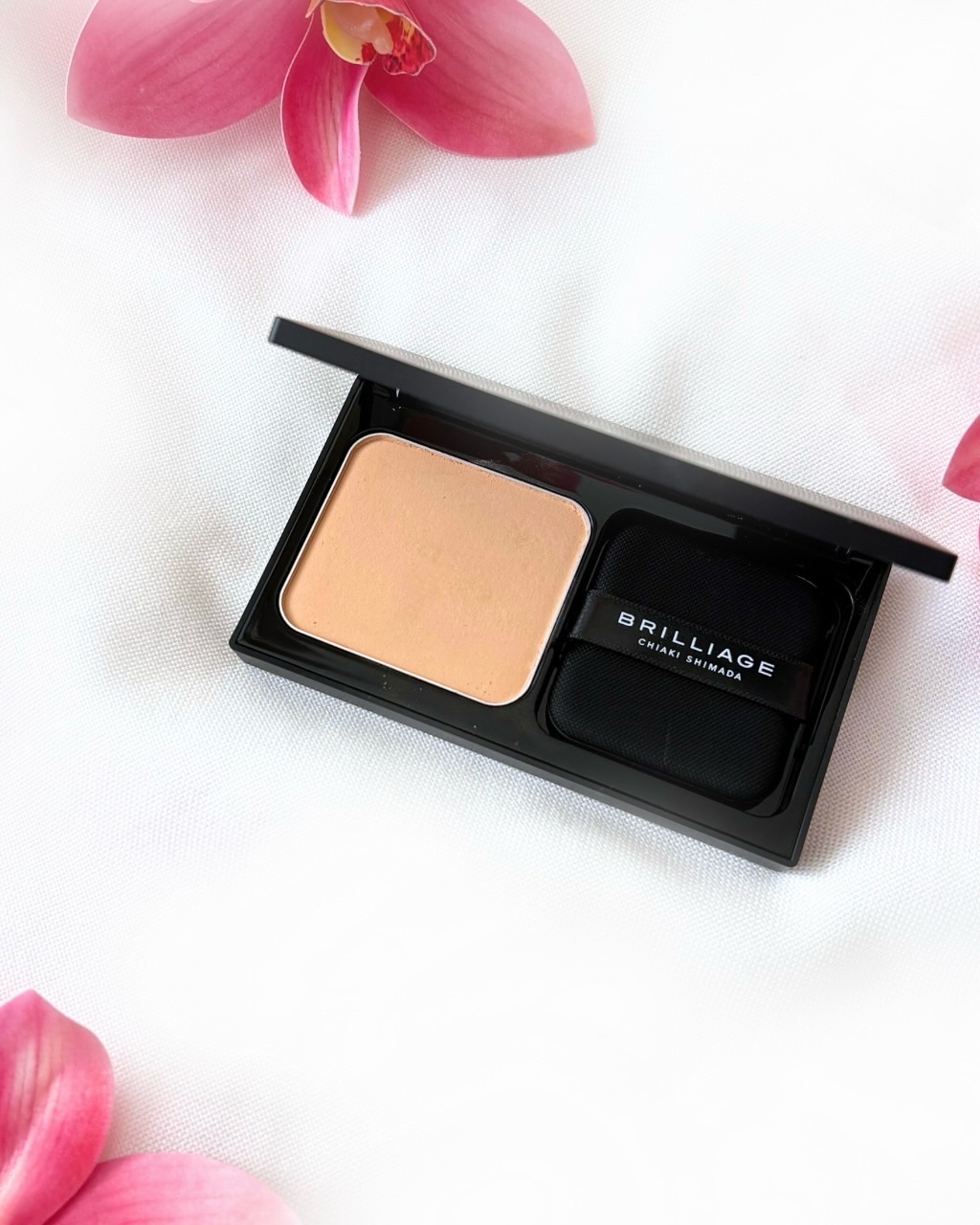 パウダリーファンデーション レジェンダリー グロウ/ブリリアージュ/パウダーファンデーションを使ったクチコミ（2枚目）