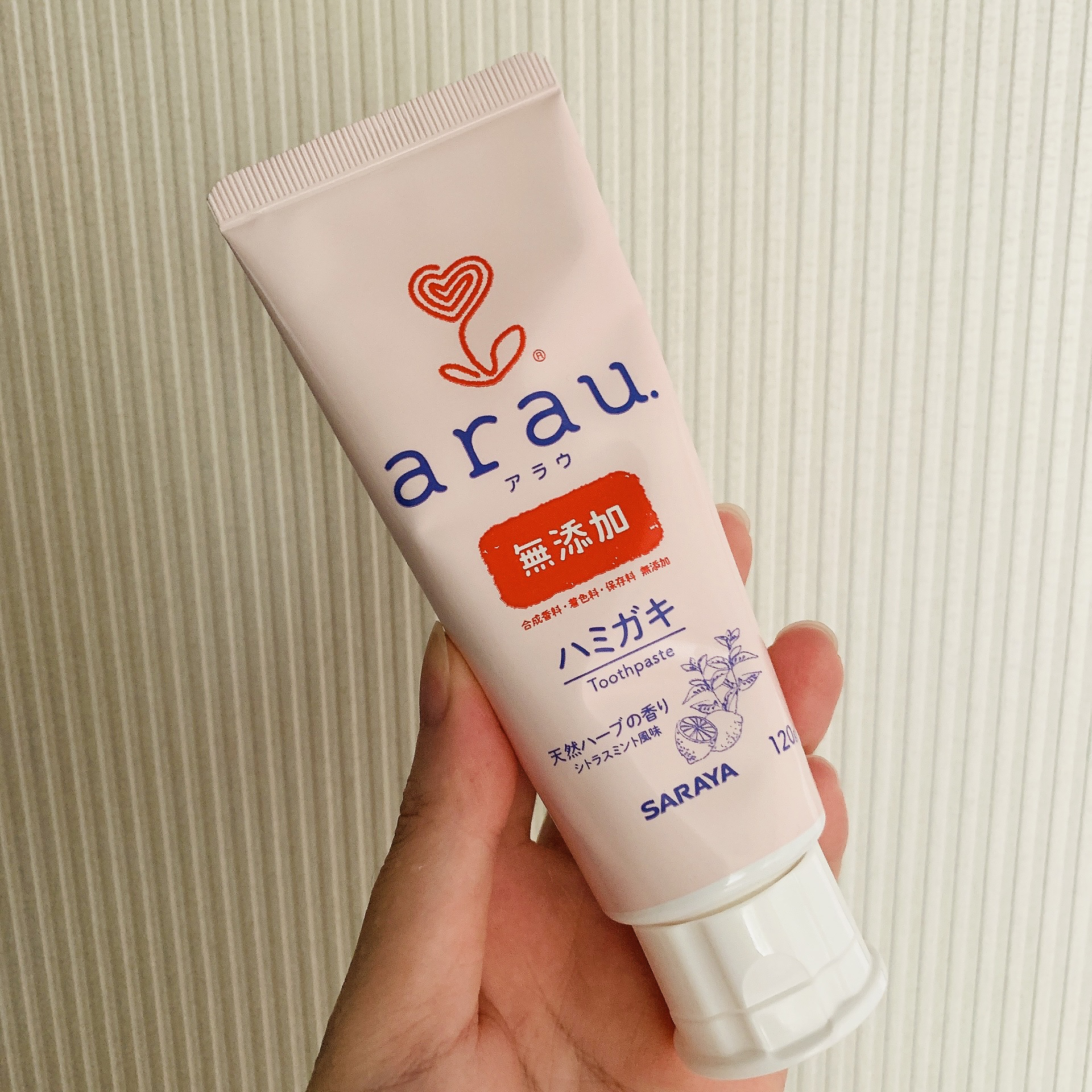 arau.(アラウ) せっけんハミガキのクチコミ「🪥歯磨き粉苦手民に捧ぐ…低刺激歯磨き粉🪥


arau.　アラウ
ハミガキ
120g
¥418.....」（1枚目）