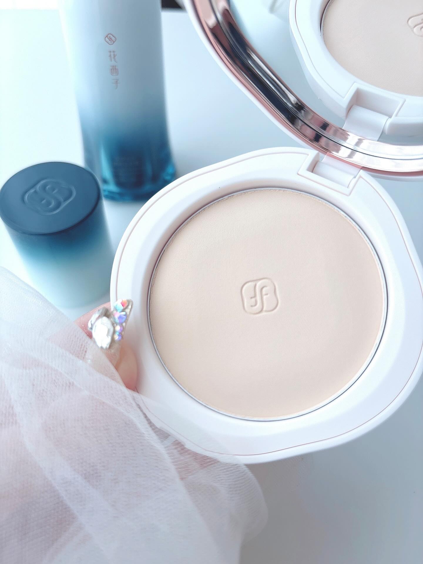 玉容凝脂プレストパウダー/花西子/プレストパウダーを使ったクチコミ（3枚目）