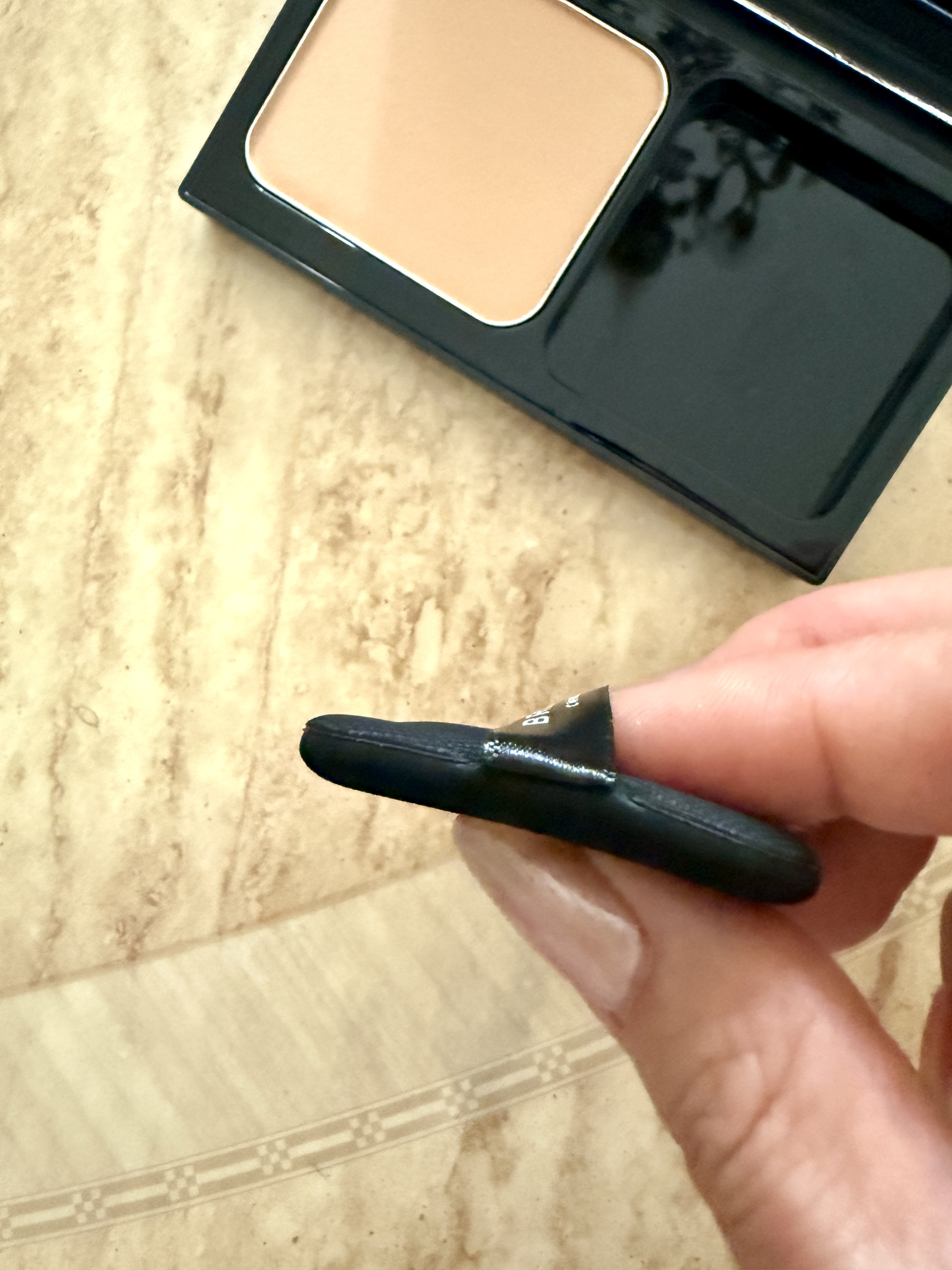 パウダリーファンデーション レジェンダリー グロウ/ブリリアージュ/パウダーファンデーションを使ったクチコミ（3枚目）