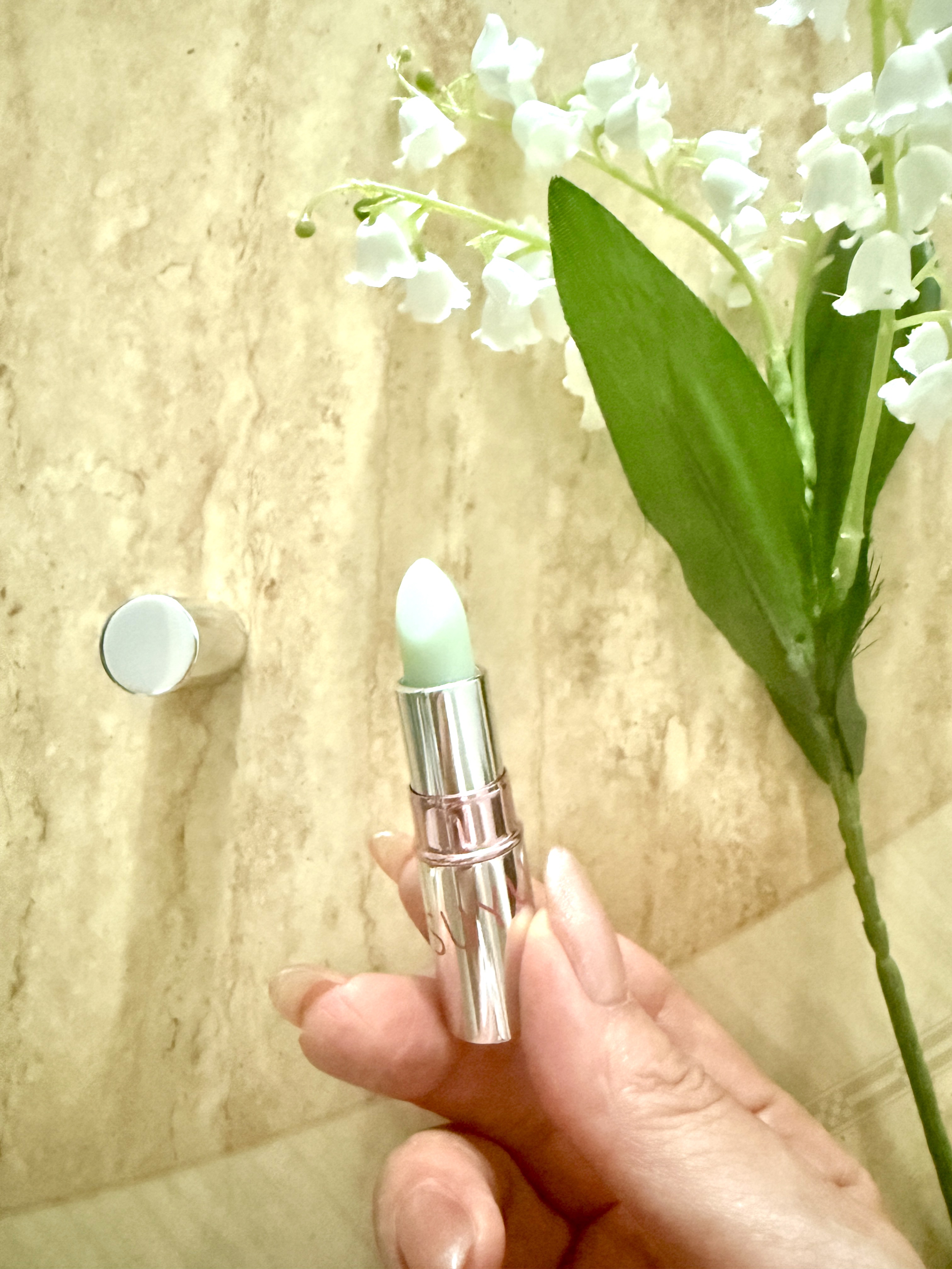 グロスリップ/HANATSUYU/リップバームを使ったクチコミ（2枚目）