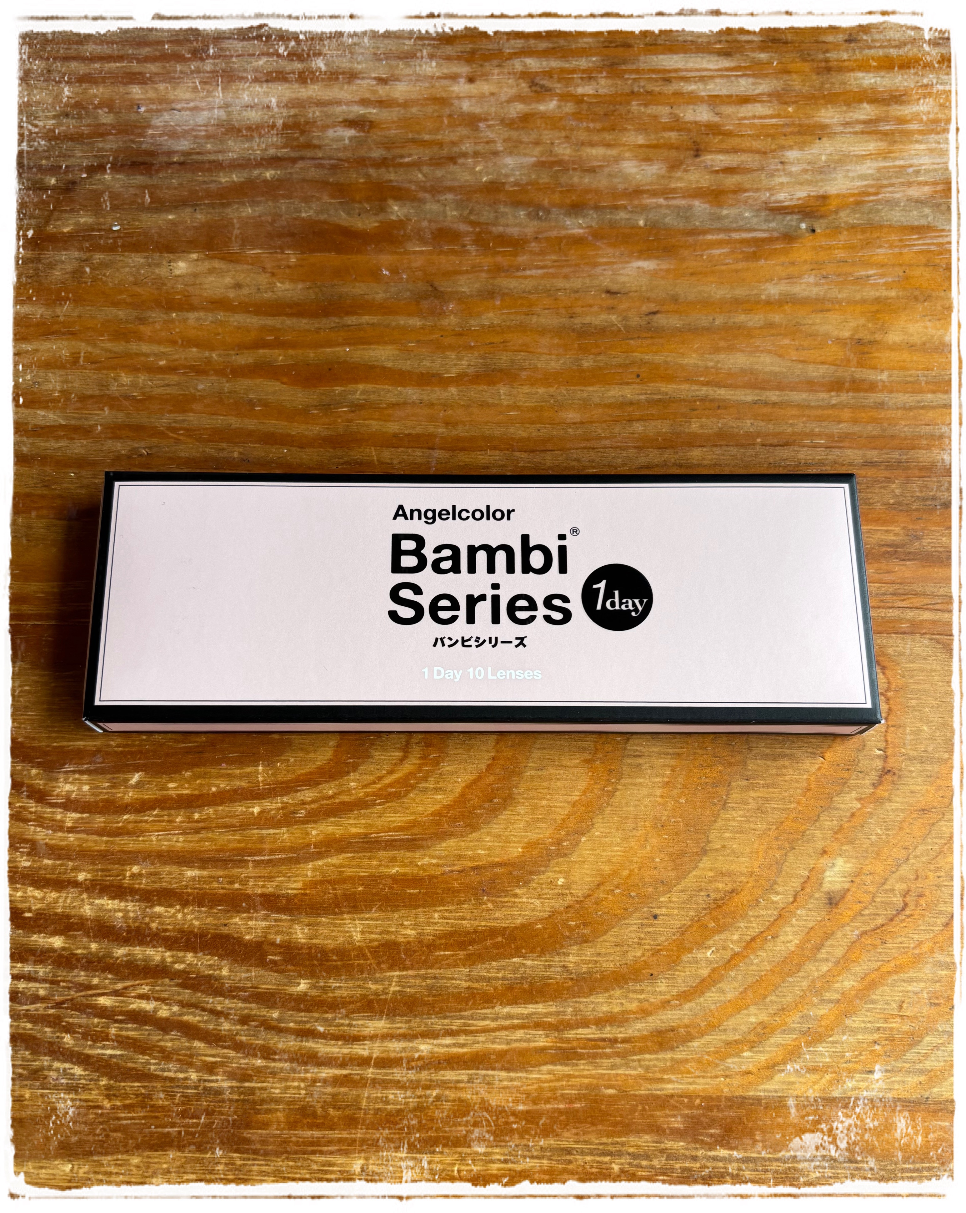 バンビシリーズから出た新色のセサミムーン🌙

そしてシリーズ初のレンズ直径15.0mm…！

ぱっちりするだけでなく、こっくり暗めな白みグレーで瞳にまろやかな奥行を与えてくれます。

最強尊い甘党レンズで盛れ度もアップデート�