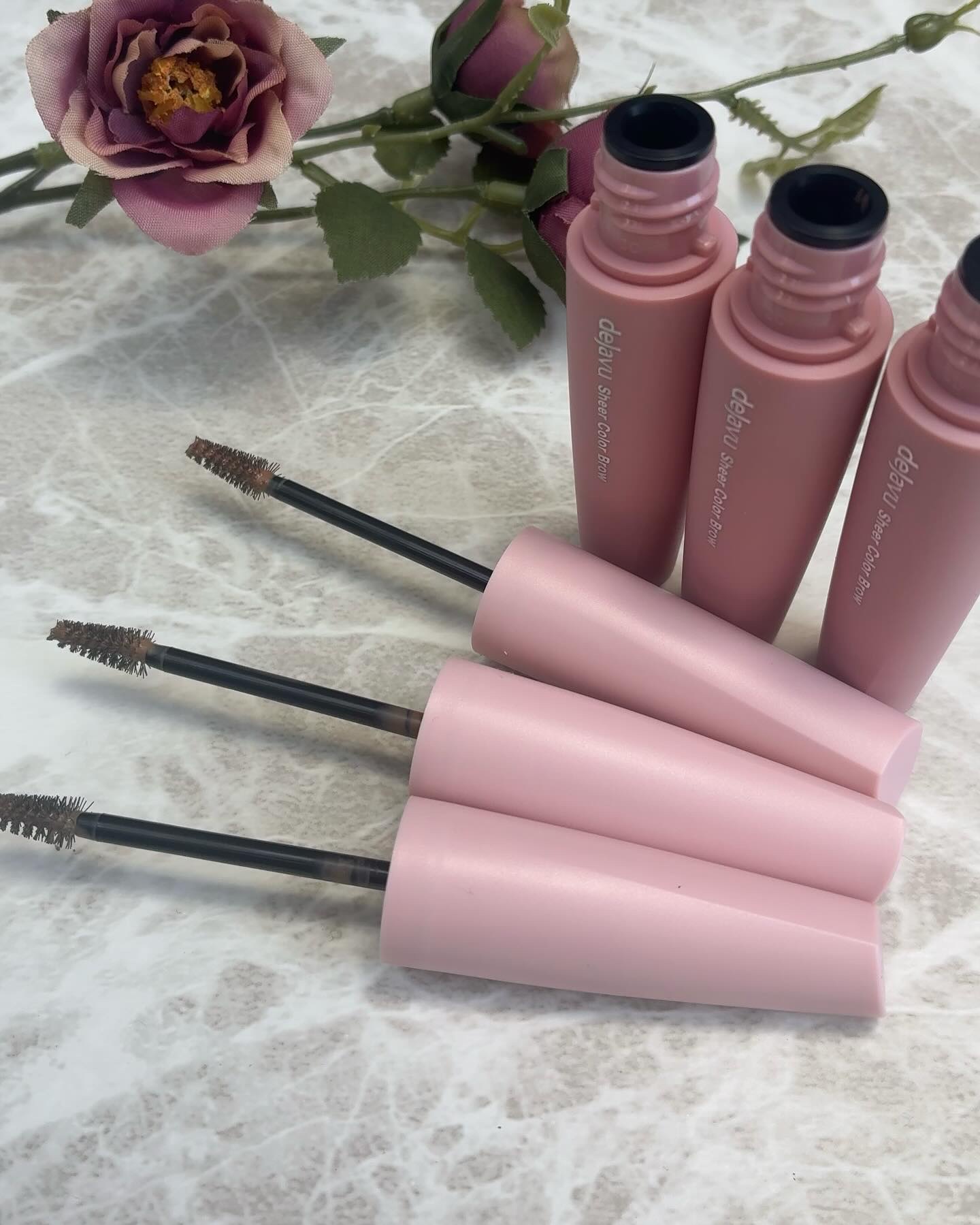 シアーカラーブロウ/デジャヴュ/眉マスカラを使ったクチコミ（2枚目）