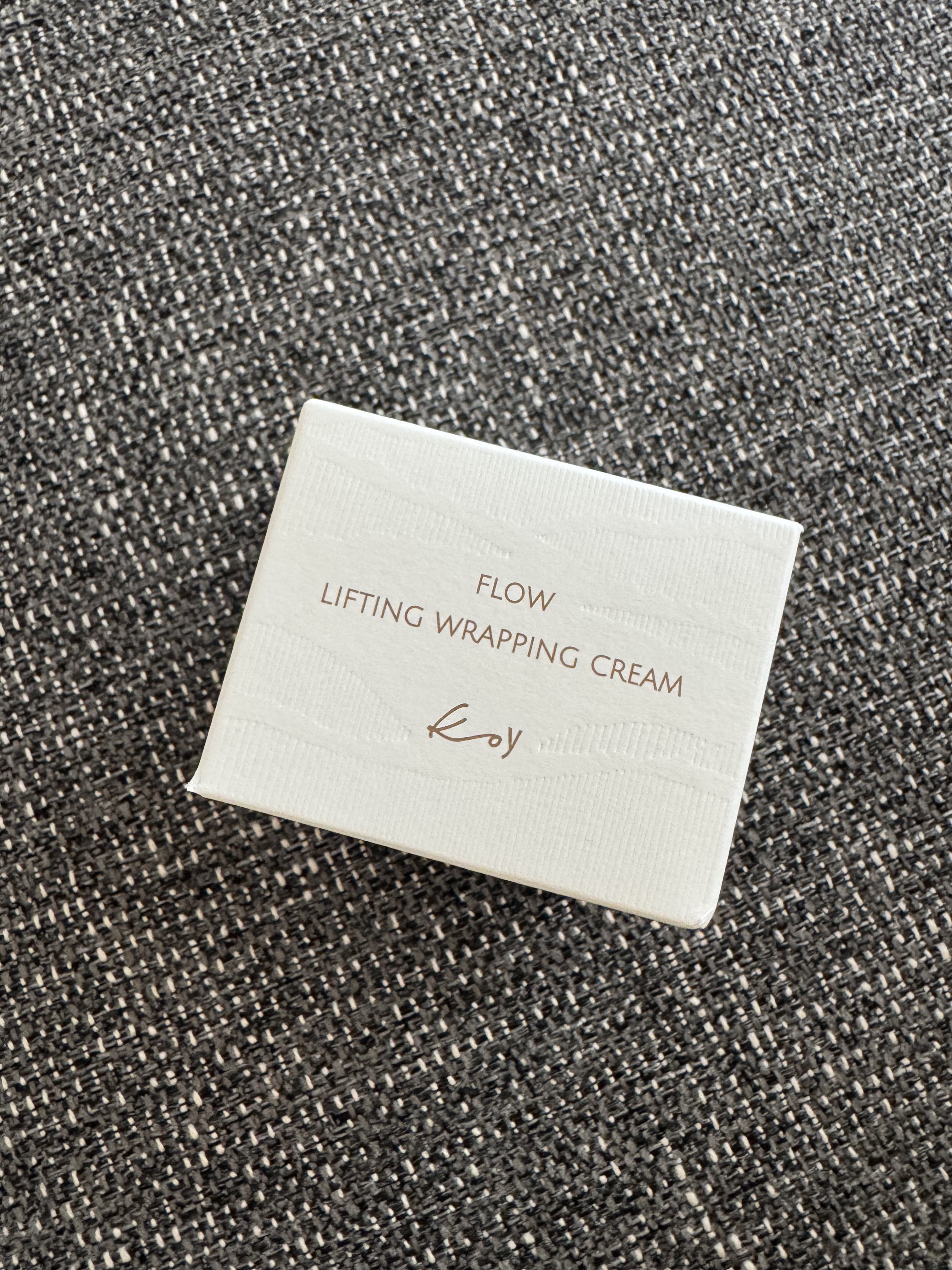 フローリフティングラッピングクリーム/koy/フェイスクリームを使ったクチコミ（1枚目）