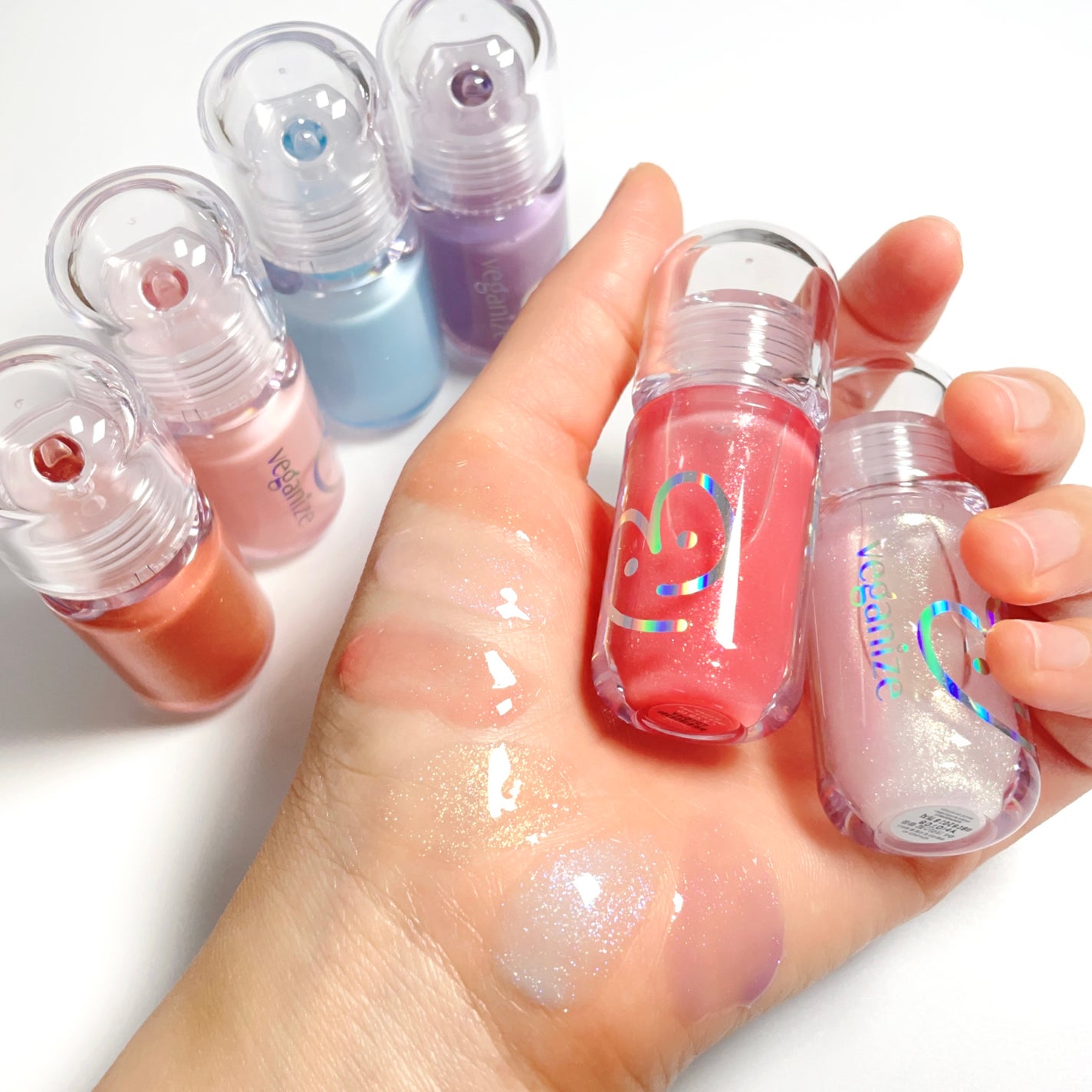 4Dジュエルシャインリップオイルパールグロス/Veganize/リップグロスを使ったクチコミ(2枚目)