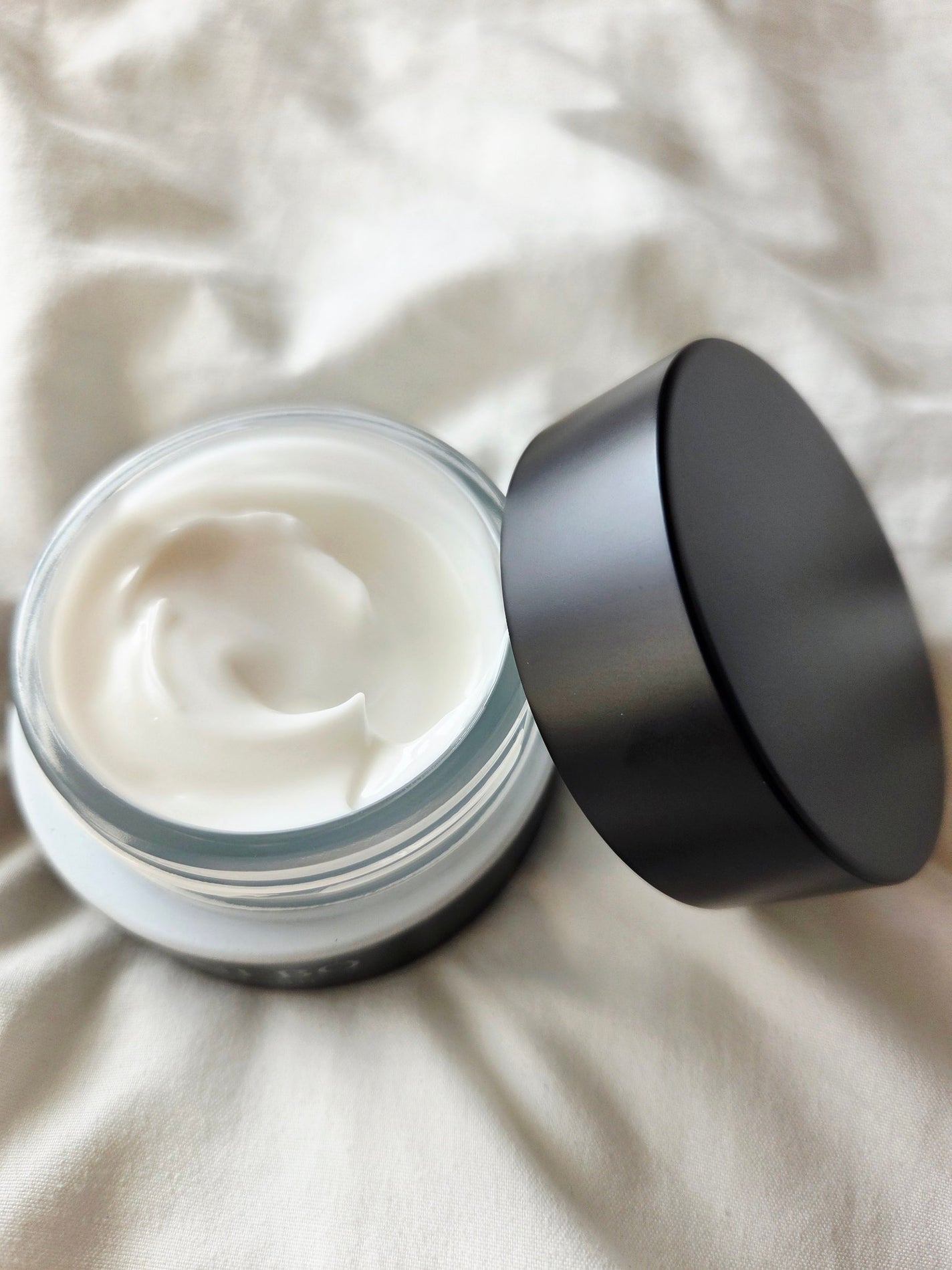 カネボウ クリーム イン ナイトⅡ【医薬部外品】/KANEBO/フェイスクリームを使ったクチコミ(2枚目)