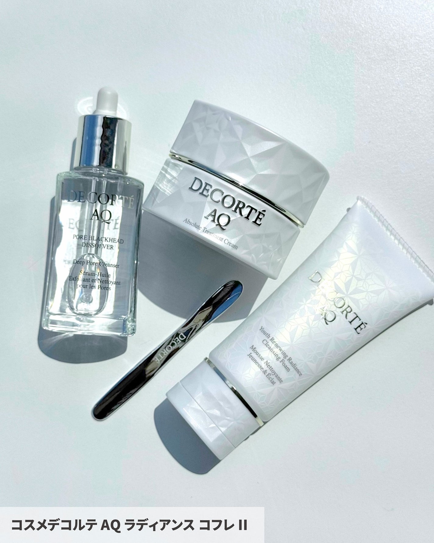 VOCE(ヴォーチェ)編集部【公式】 on LIPS 「【#コスメデコルテ#VOCEクリスマスコフレ速報🎄】すみずみま..」(4枚目)