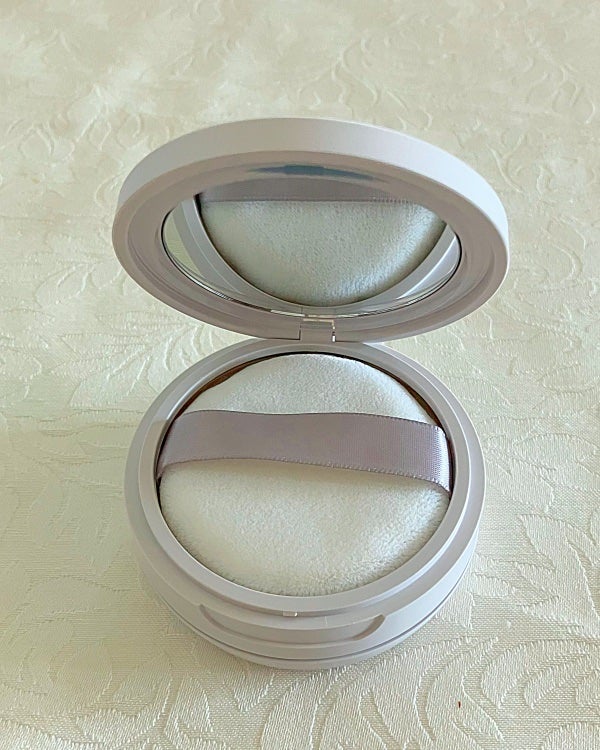 フェースパウダーUV /LEVA/ルースパウダーを使ったクチコミ(4枚目)