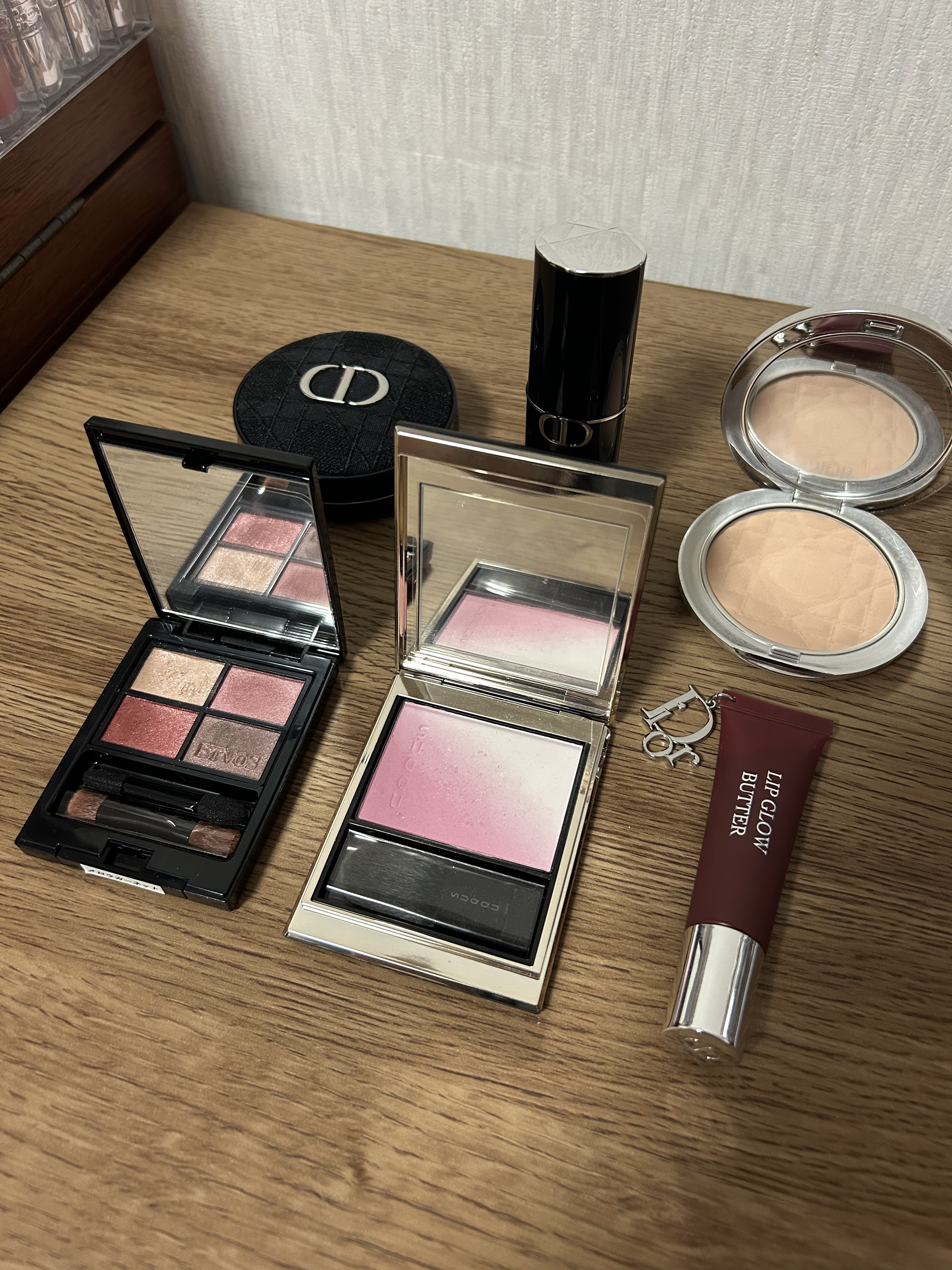 ディオール アディクト リップ グロウ バター 104 ブラック チェリー/Dior/口紅・グロス・リップライナー・リップケアを使ったクチコミ（2枚目）