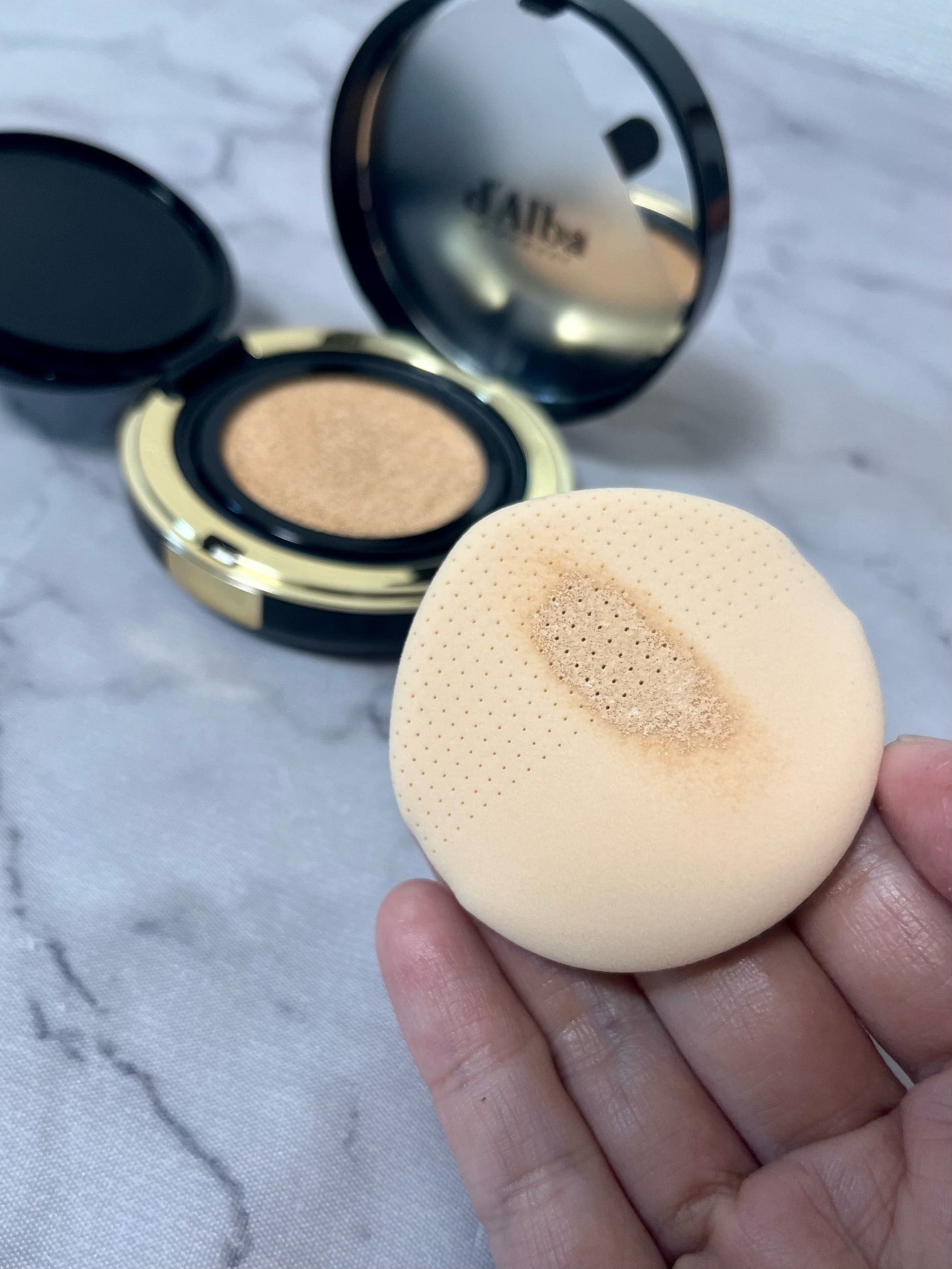 グロウフィットセラムカバークッション/ダルバ/クッションファンデーションを使ったクチコミ(3枚目)