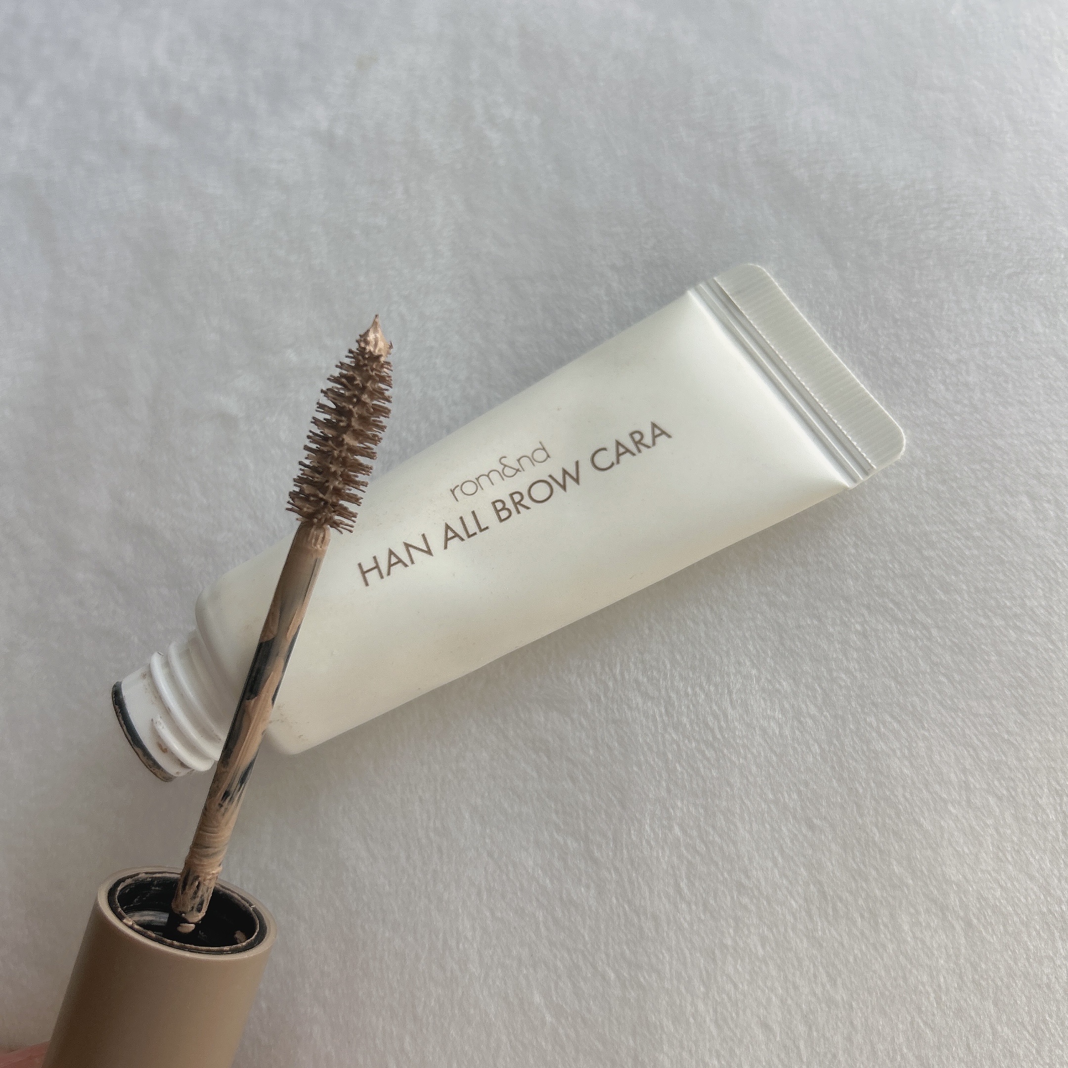 ハンオールブロウカラ/rom&nd/眉マスカラを使ったクチコミ（2枚目）