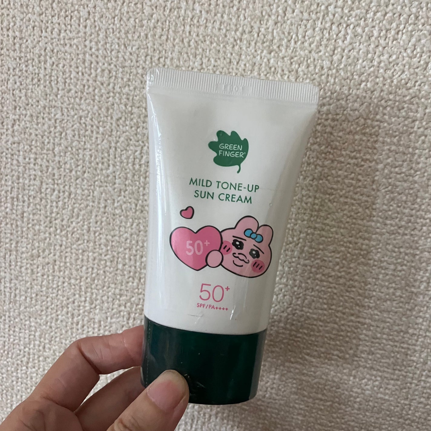 マイルドトーンアップUVクリーム(おぱんちゅうさぎコラボパッケージ)/グリーンフィンガー/日焼け止めクリームを使ったクチコミ(1枚目)