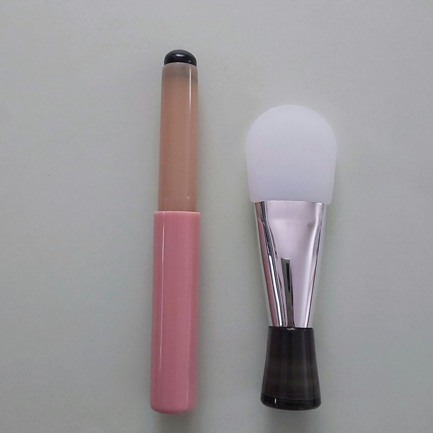 シリコーンリップブラシ/DAISO/メイクブラシを使ったクチコミ(3枚目)