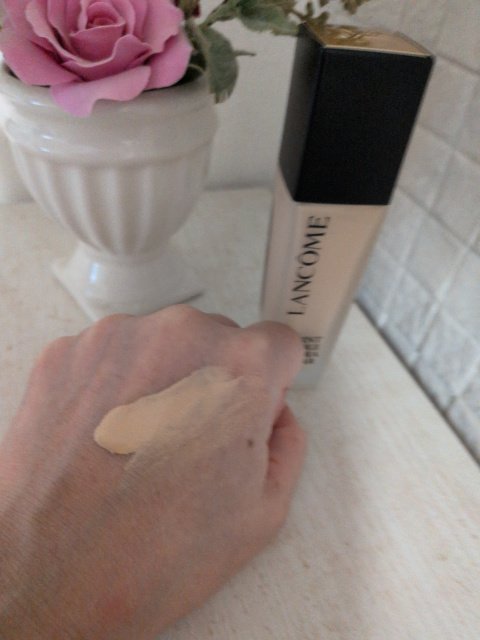 タンイドル ウルトラ ウェア リキッド N/LANCOME/リキッドファンデーションを使ったクチコミ（2枚目）