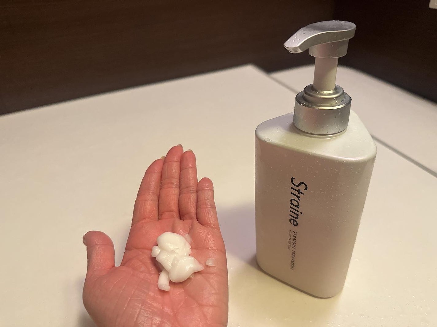 ストレートシャンプー/ストレートトリートメント ホワイトブロッサムの香り/Straine/市販シャンプーを使ったクチコミ(4枚目)