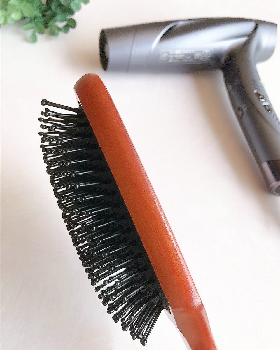 ちゃんみの。 on LIPS 「こちらのアイテムはクッション性に優れたベース部分と頭皮にほどよ..」(5枚目)