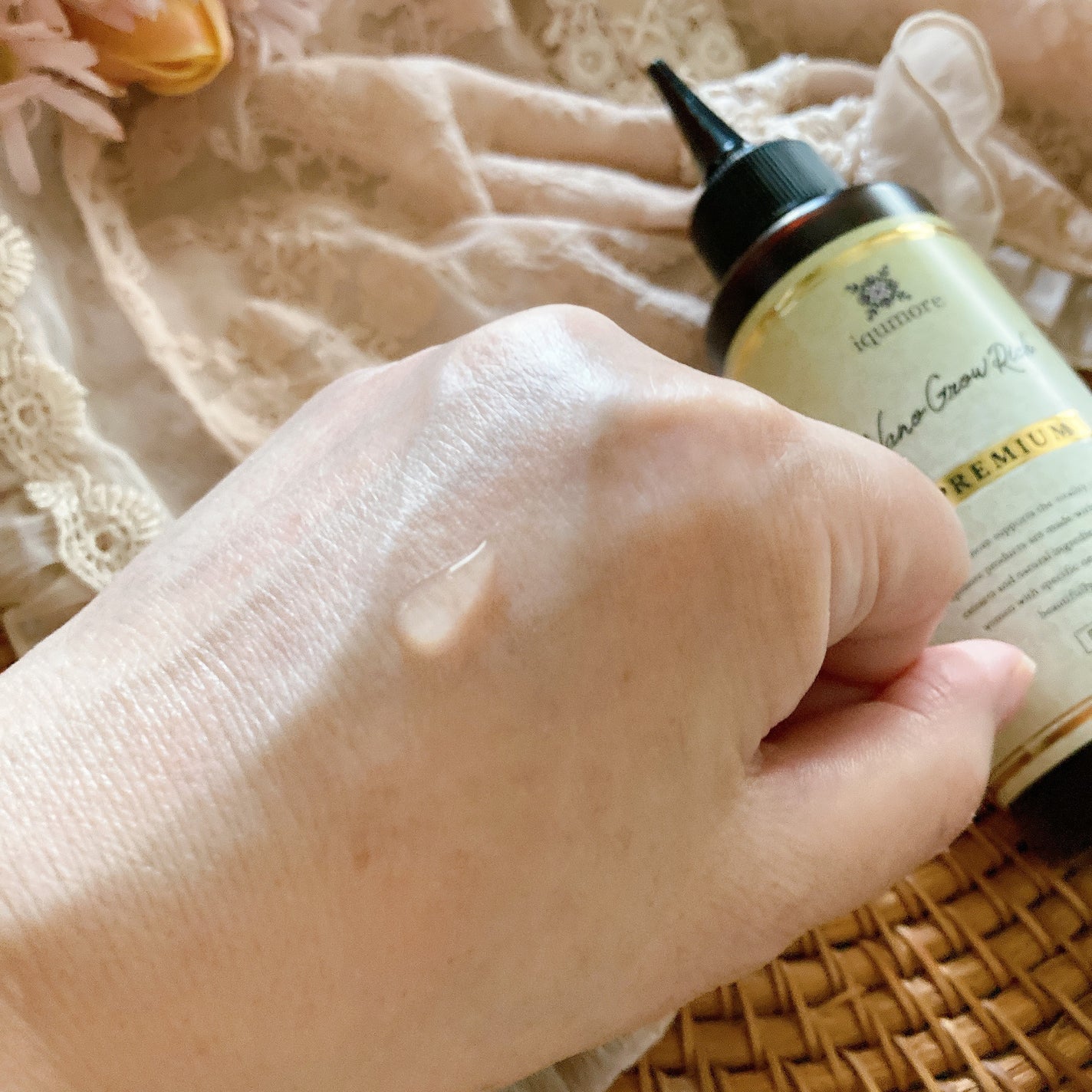 イクモアナノグロウリッチプレミアム/iqumore/頭皮ローションを使ったクチコミ(3枚目)