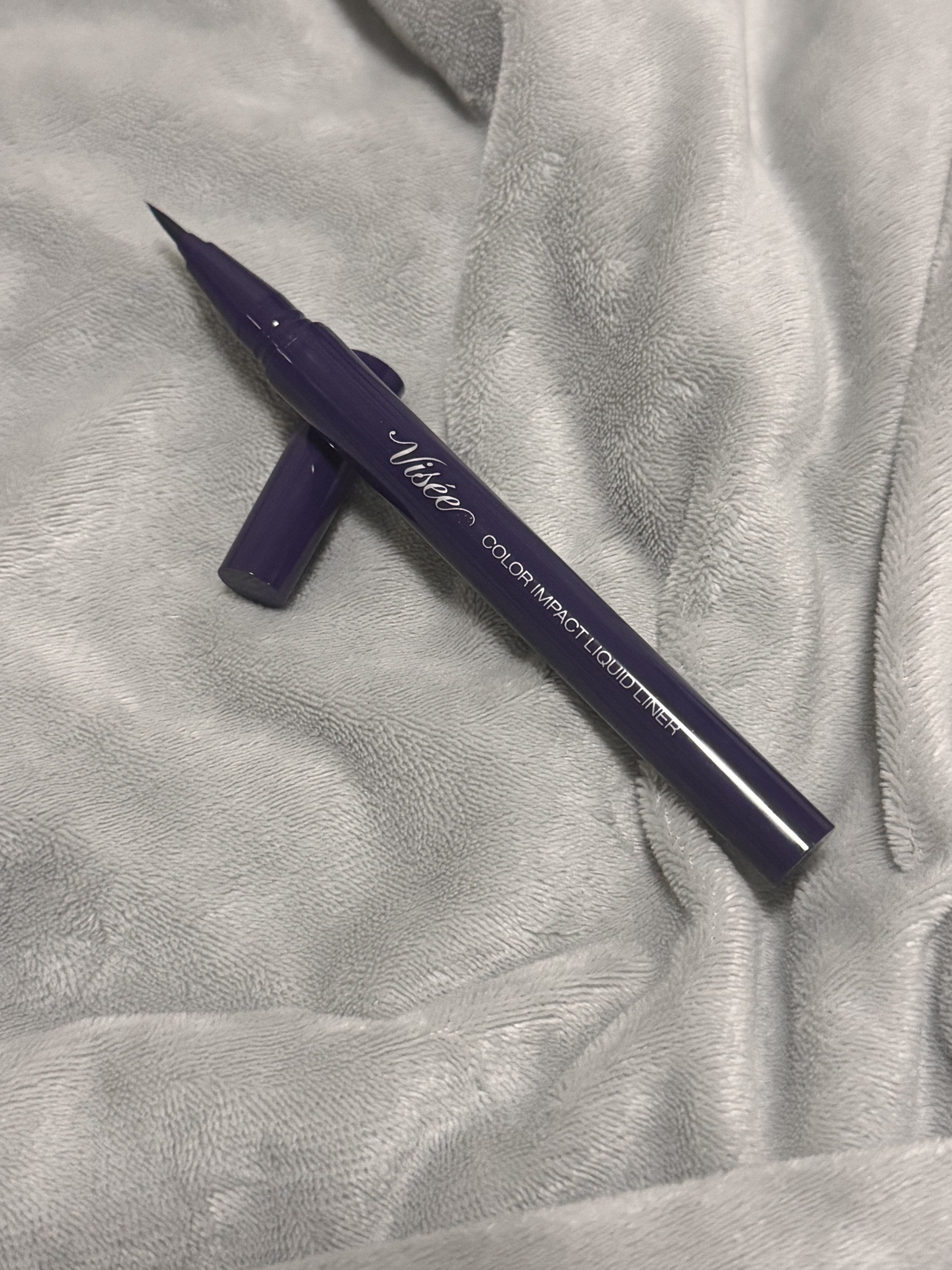 Visée カラーインパクト リキッドライナーのクチコミ「 Visée
カラーインパクト リキッドライナー
PU140パープル

リピしたアイライナー！.....」（2枚目）