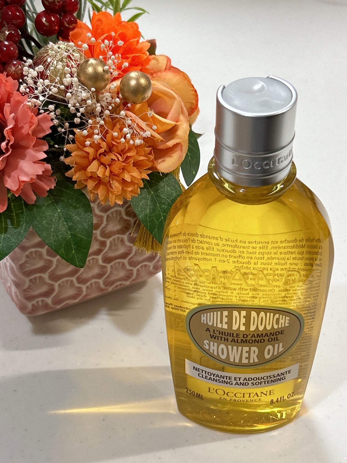 アーモンド モイスチャライジングシャワーオイル/L'OCCITANE/ボディソープを使ったクチコミ(1枚目)