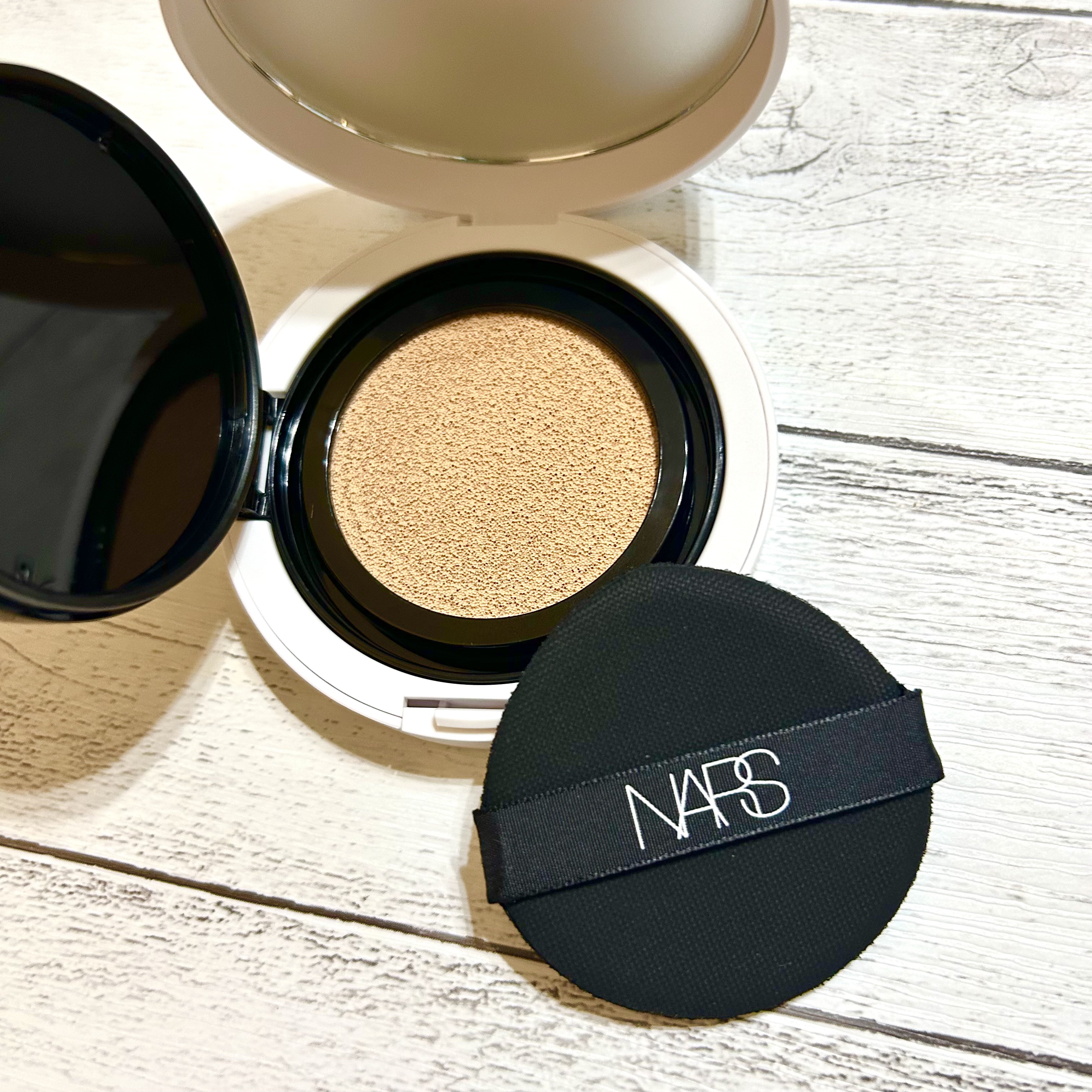 NARS ライトリフレクティング セラムクッション ファンデーション/NARS/クッションファンデーションを使ったクチコミ（3枚目）