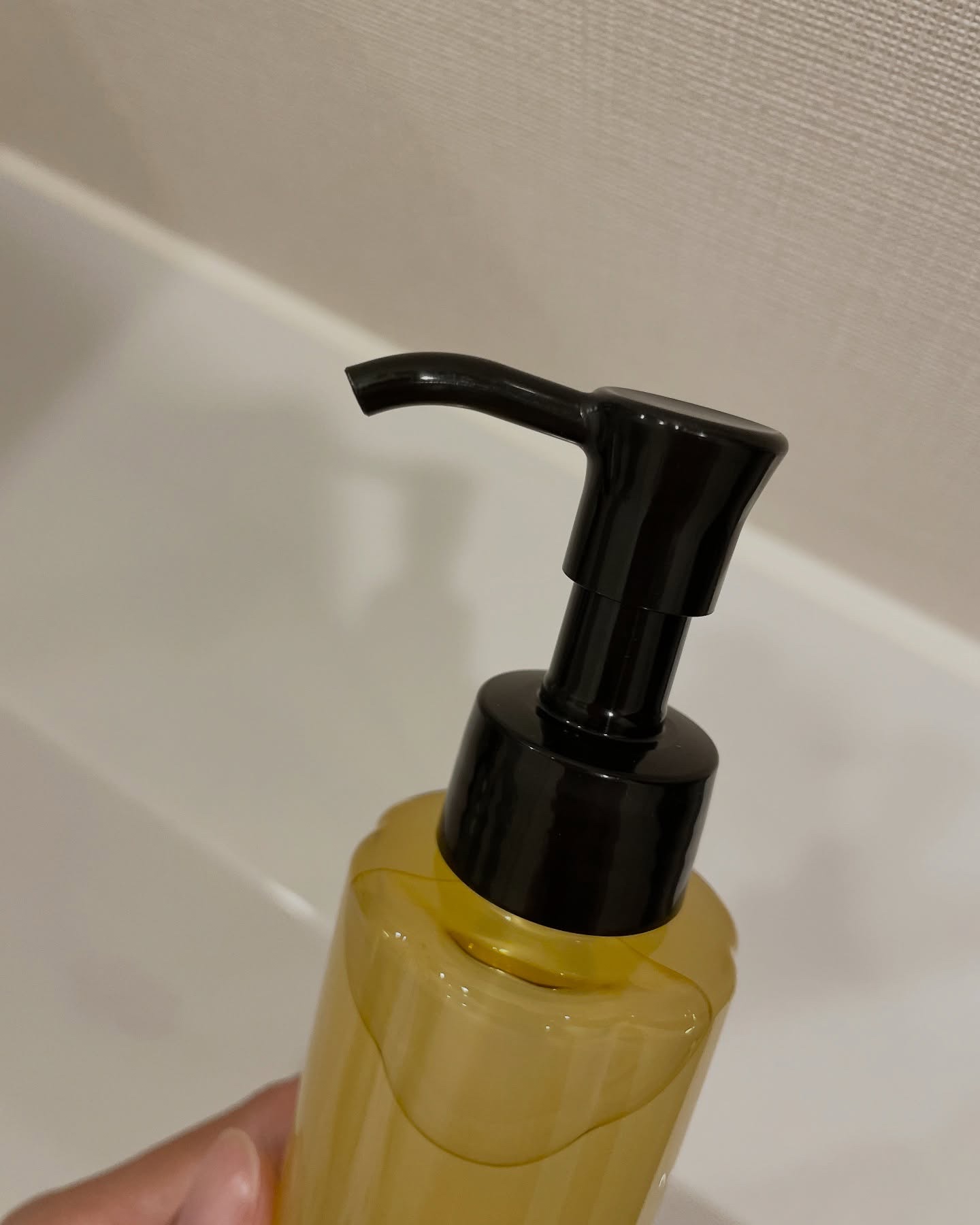 スキンクリア クレンズ オイル ＜アロマタイプ＞/アテニア/オイルクレンジングを使ったクチコミ（3枚目）