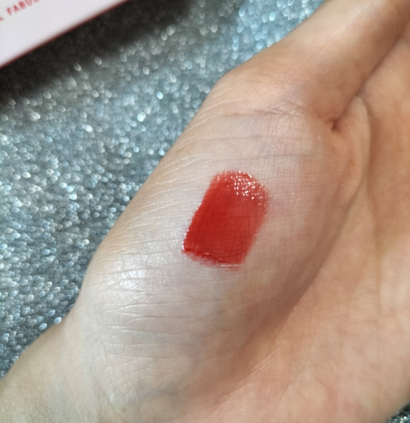 グローイングウォーターティント/Fab Fig/リップティントを使ったクチコミ(2枚目)