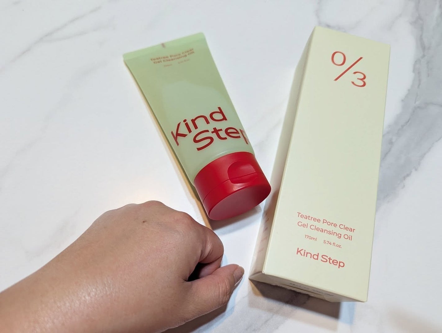 ありがとうこ on LIPS 「KindStepティーツリージェルクレンジングオイルしっとりと..」(4枚目)